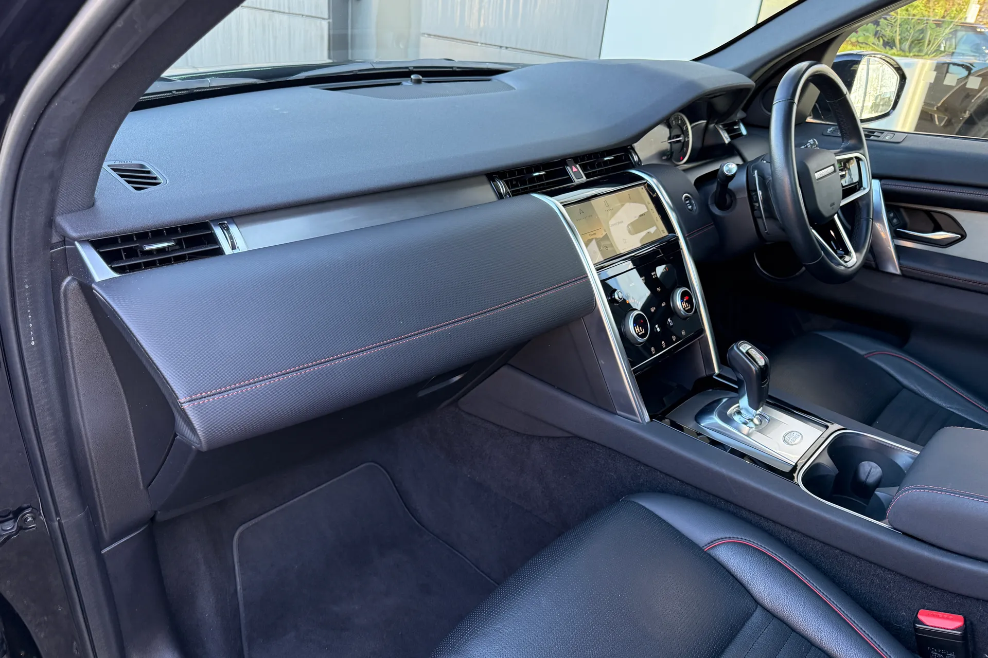 LAND ROVER DISCOVERY SPORT thumbnail image number 44