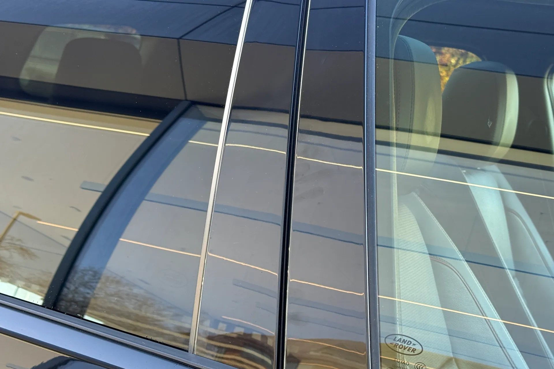 LAND ROVER DISCOVERY SPORT thumbnail image number 18