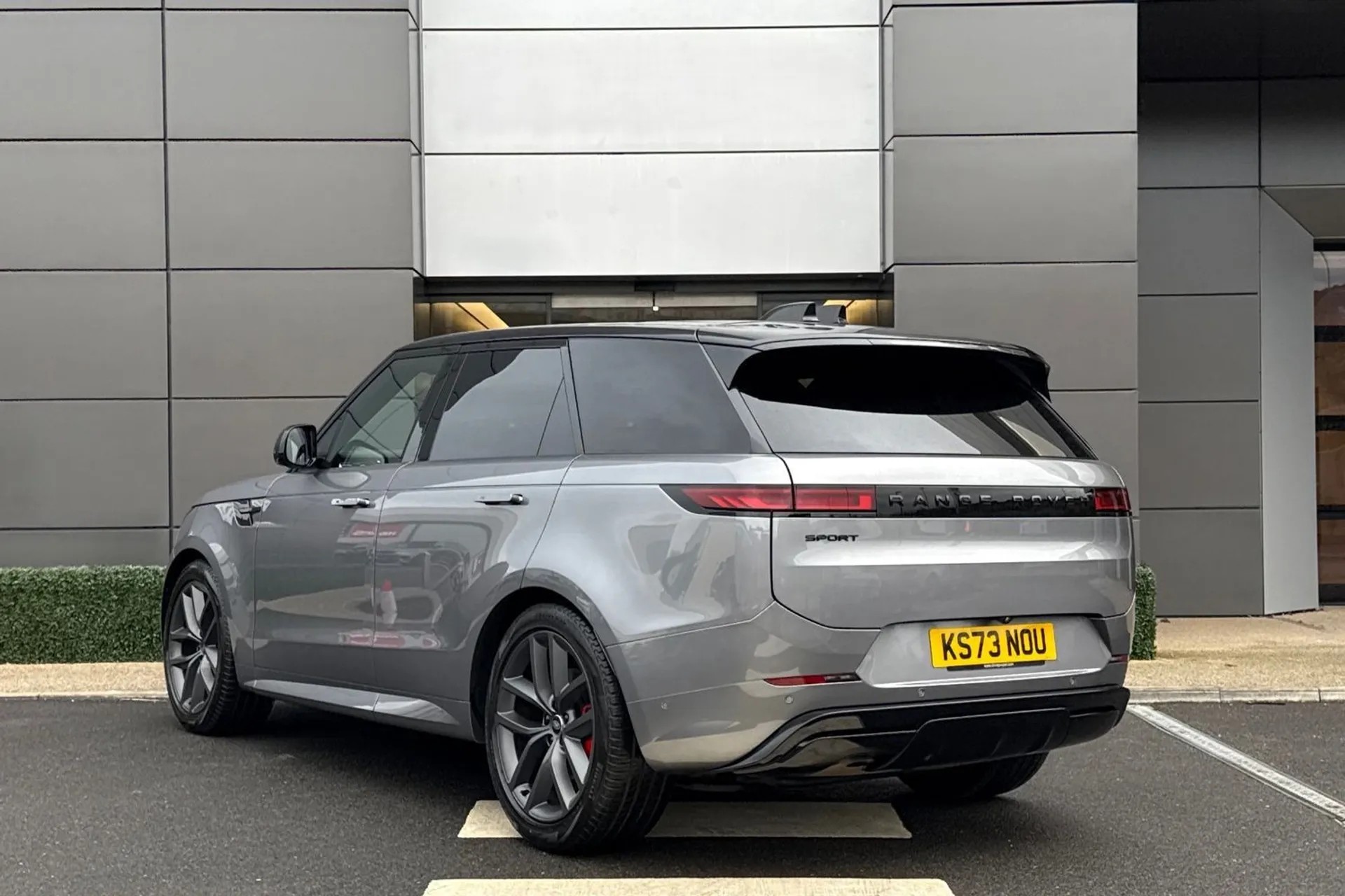 LAND ROVER RANGE ROVER SPORT thumbnail image number 15