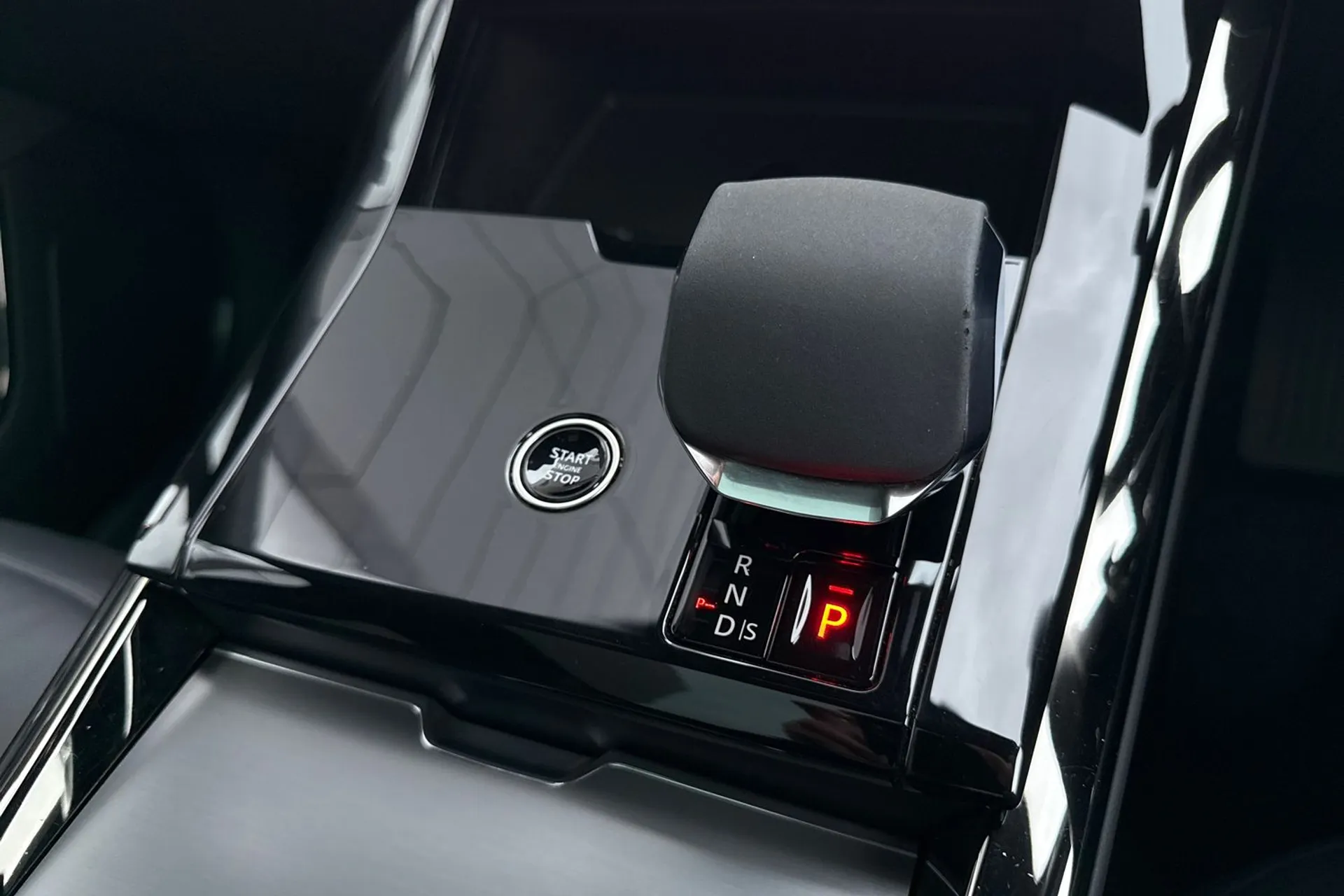 LAND ROVER RANGE ROVER SPORT thumbnail image number 66