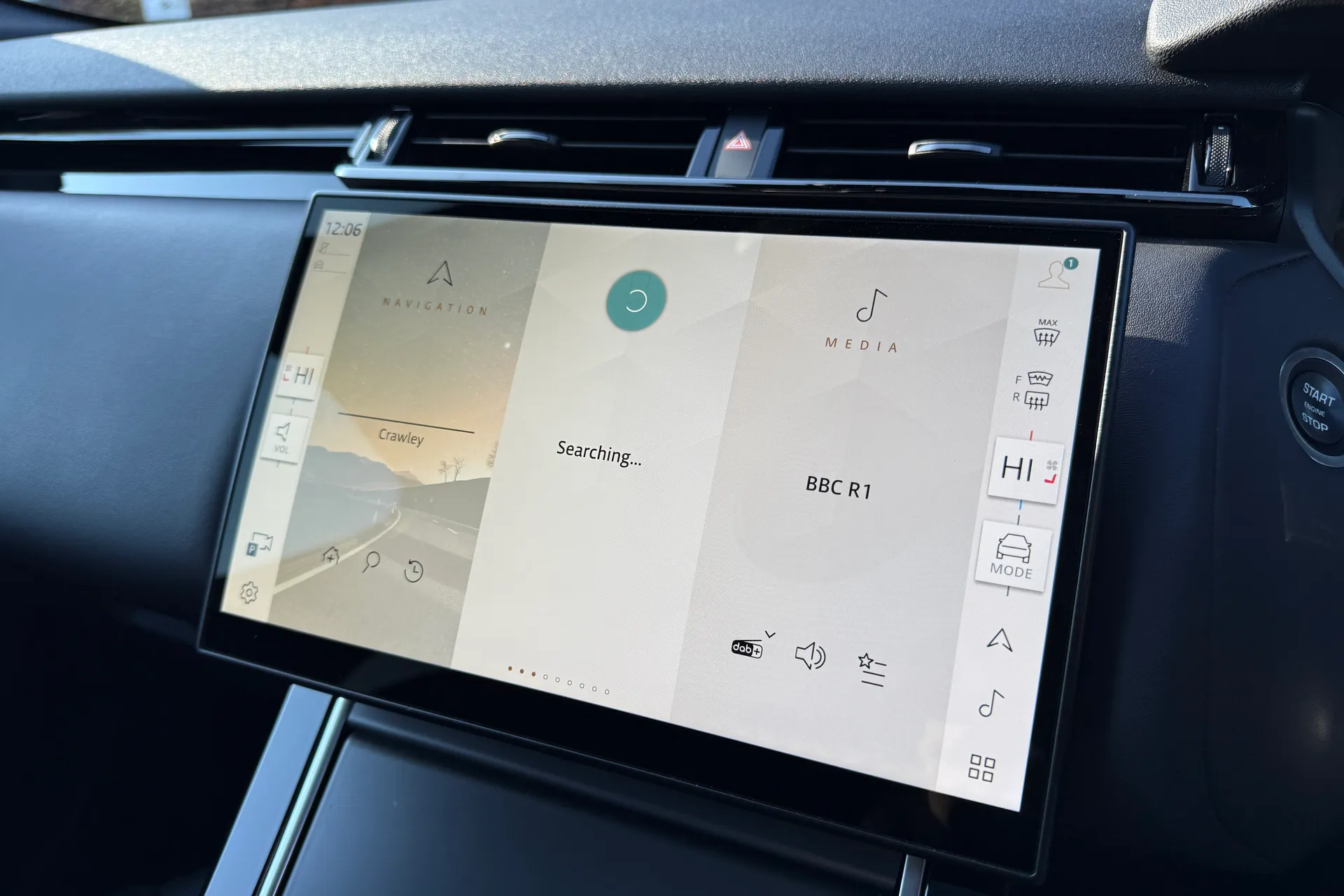 LAND ROVER RANGE ROVER VELAR thumbnail image number 53