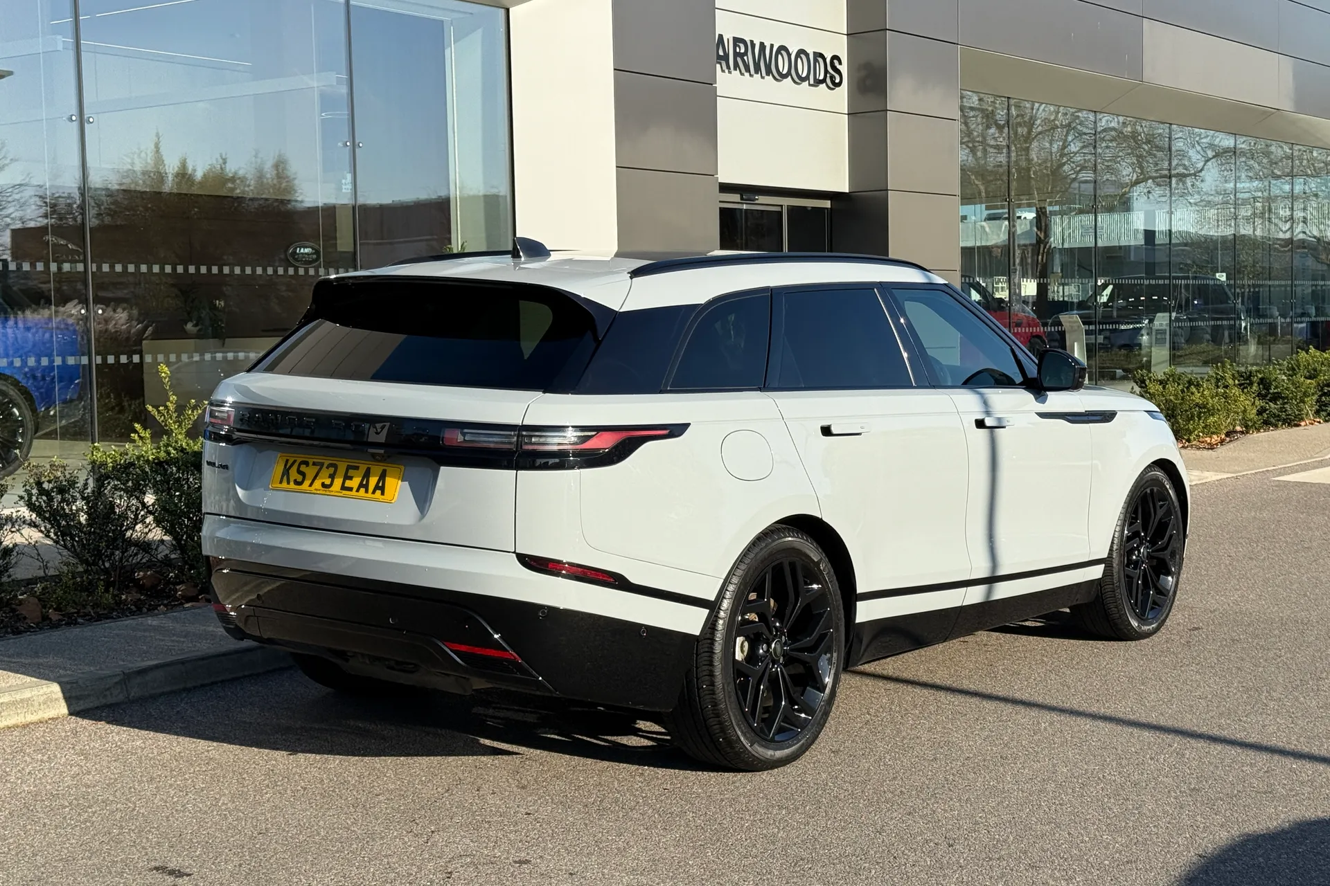 LAND ROVER RANGE ROVER VELAR thumbnail image number 13