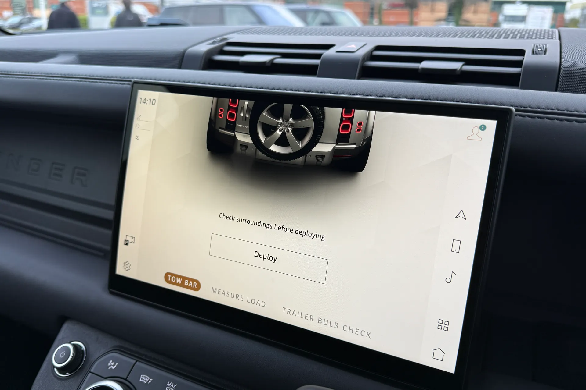 LAND ROVER DEFENDER thumbnail image number 63