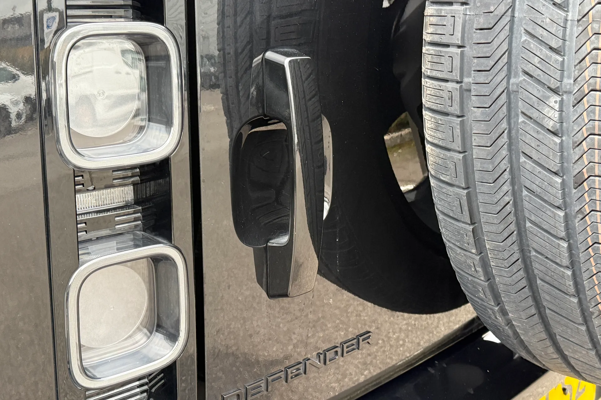 LAND ROVER DEFENDER thumbnail image number 29