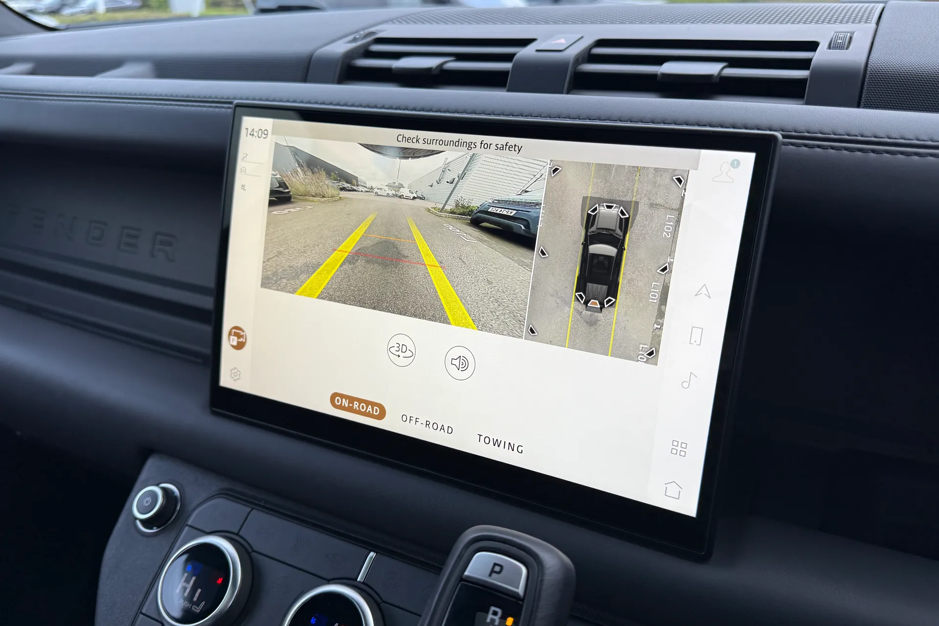 LAND ROVER DEFENDER thumbnail image number 7