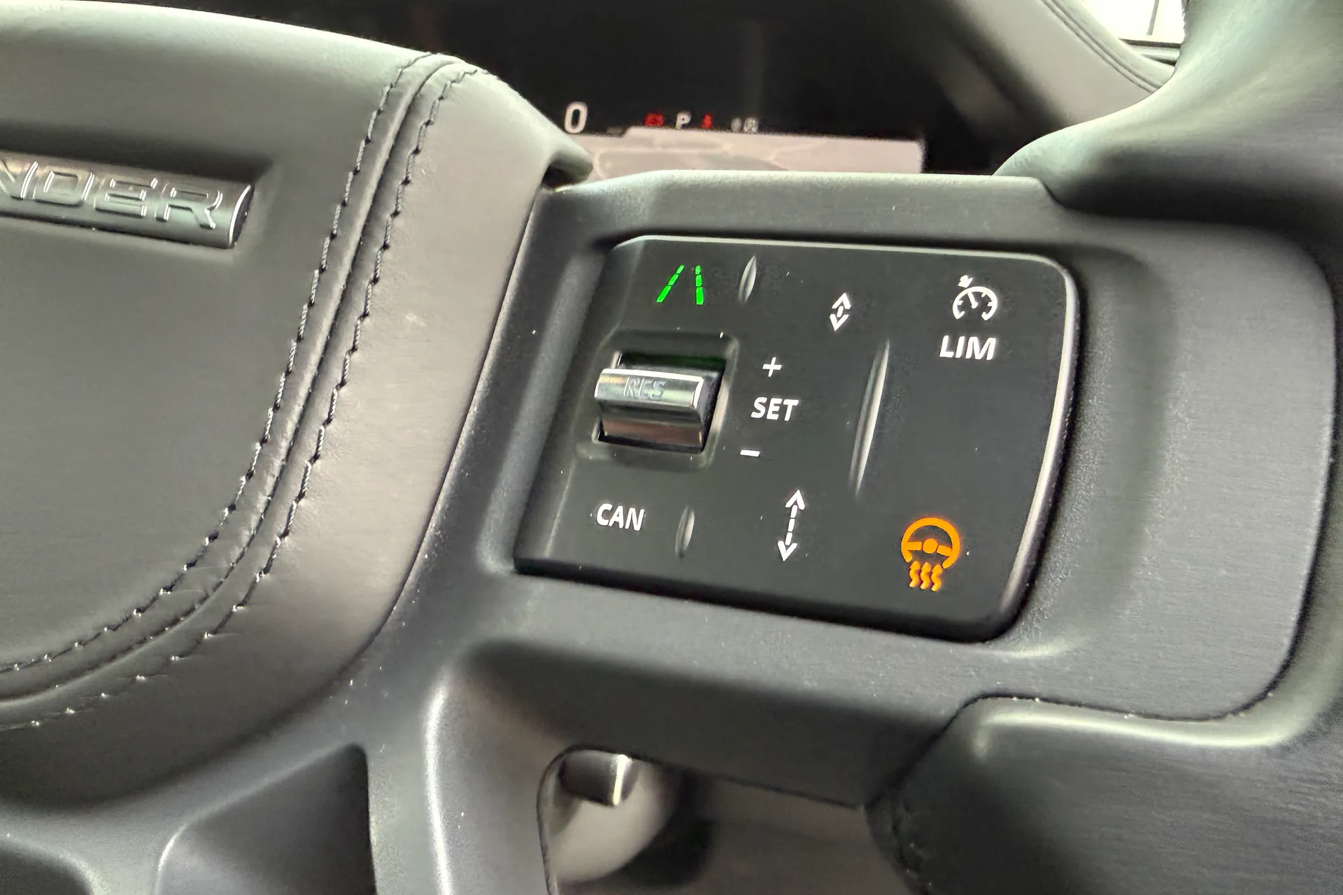 LAND ROVER DEFENDER thumbnail image number 49