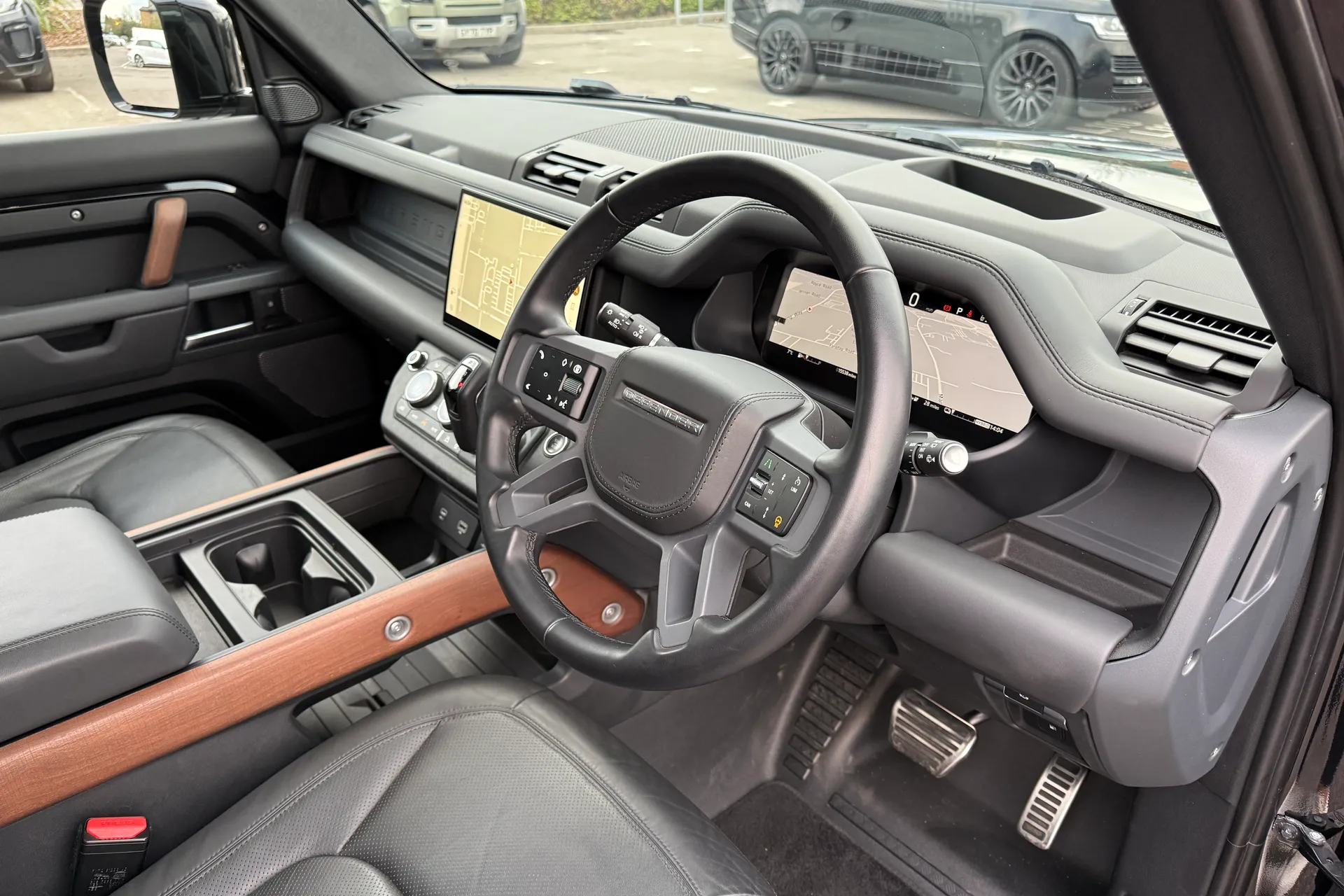 LAND ROVER DEFENDER thumbnail image number 41