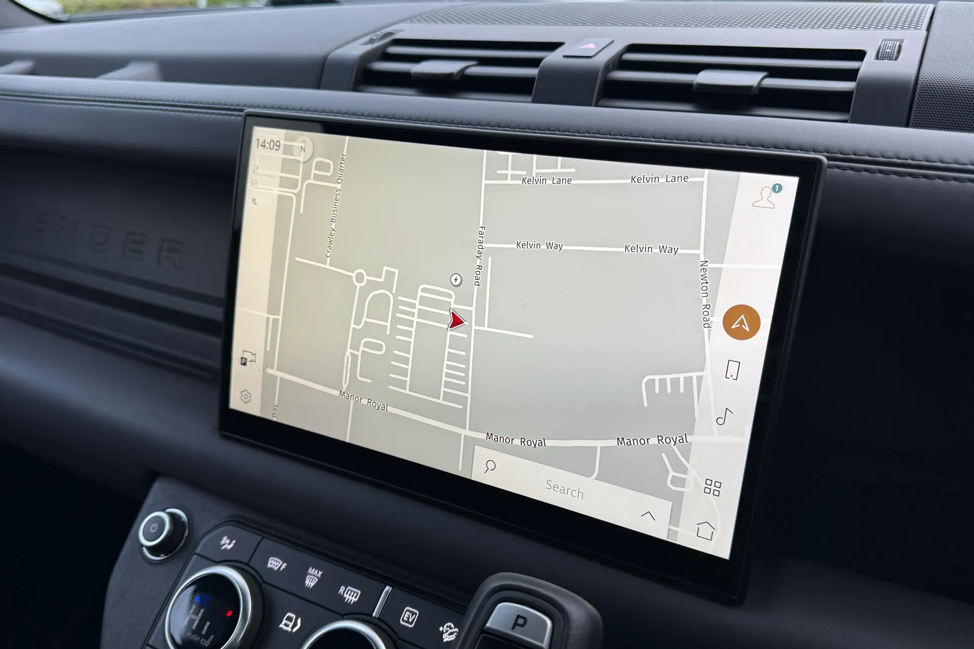 LAND ROVER DEFENDER thumbnail image number 6