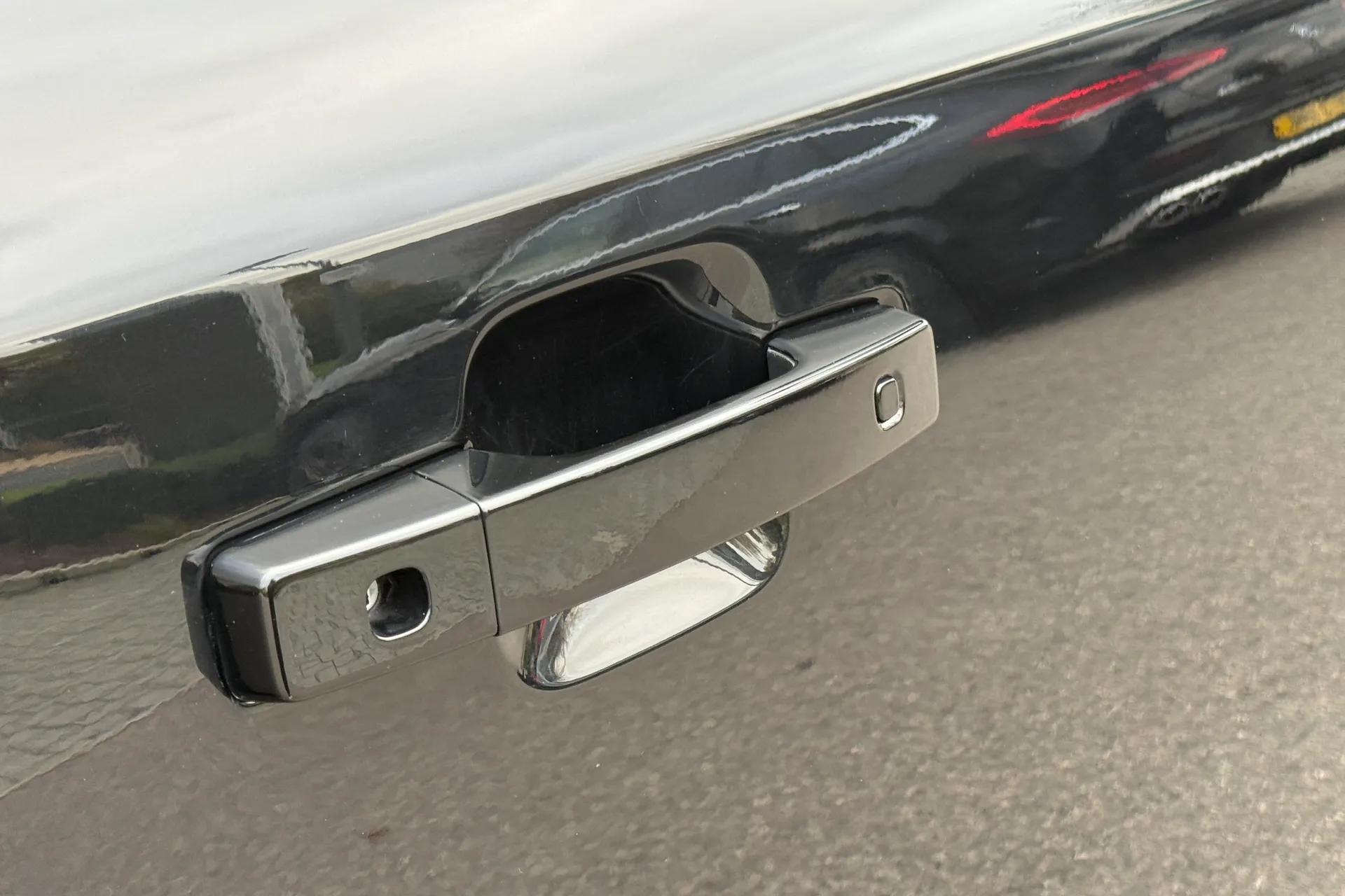 LAND ROVER DEFENDER thumbnail image number 22