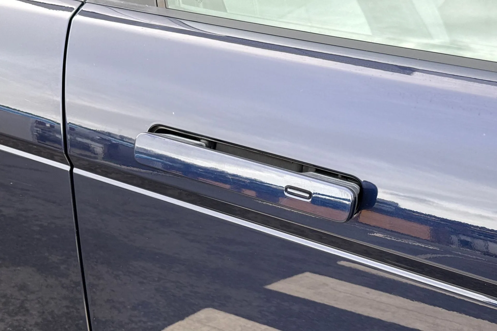 LAND ROVER RANGE ROVER EVOQUE thumbnail image number 31