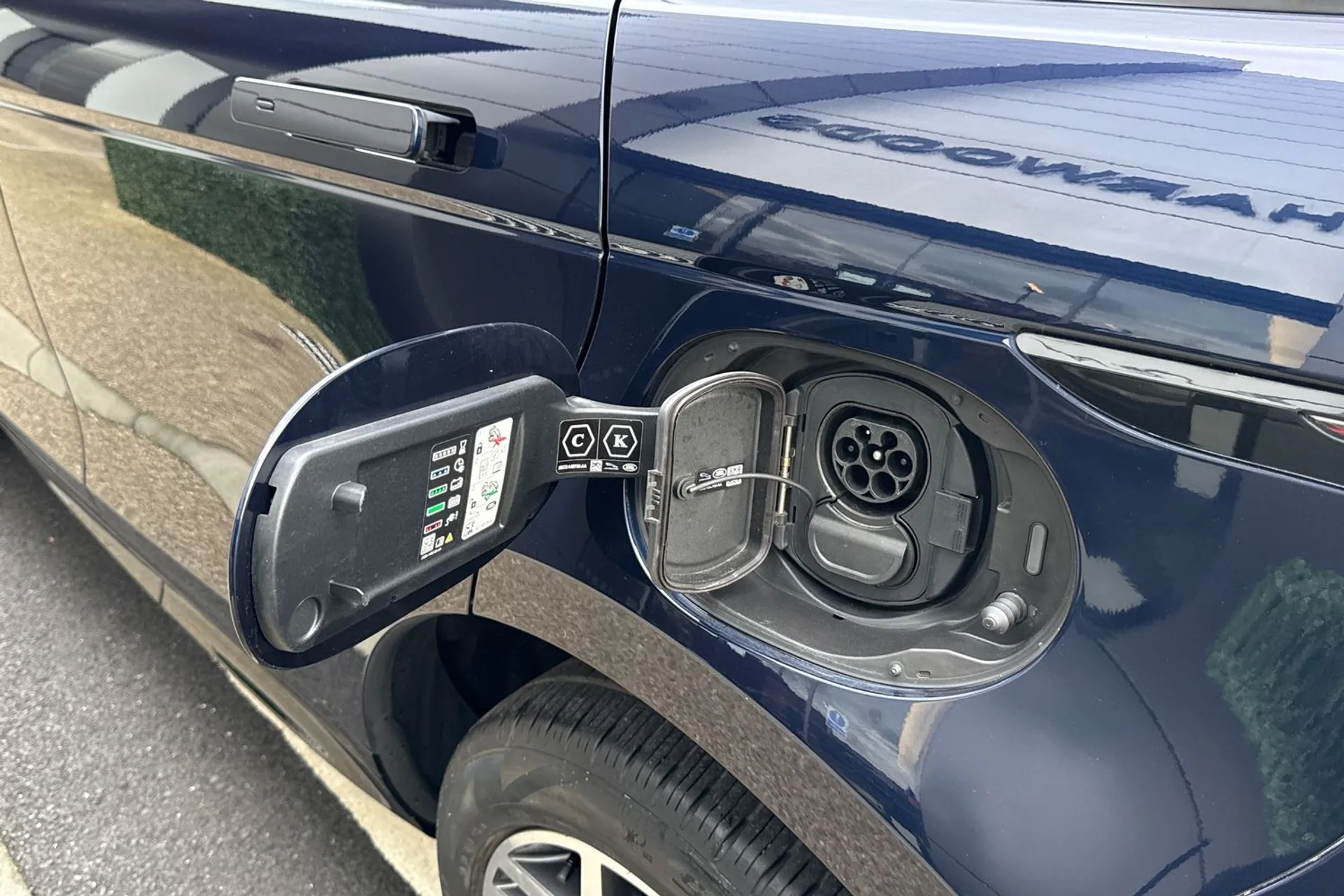 LAND ROVER RANGE ROVER EVOQUE thumbnail image number 45