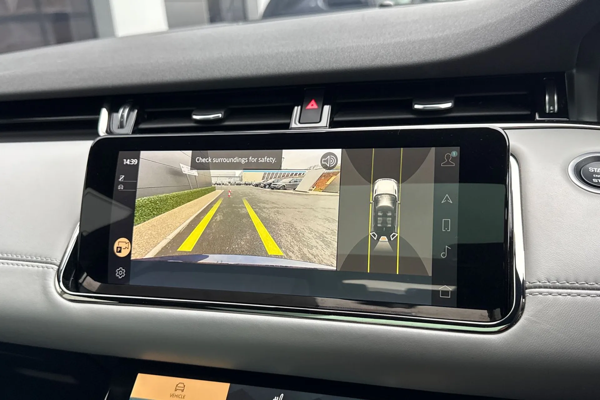 LAND ROVER RANGE ROVER EVOQUE thumbnail image number 5