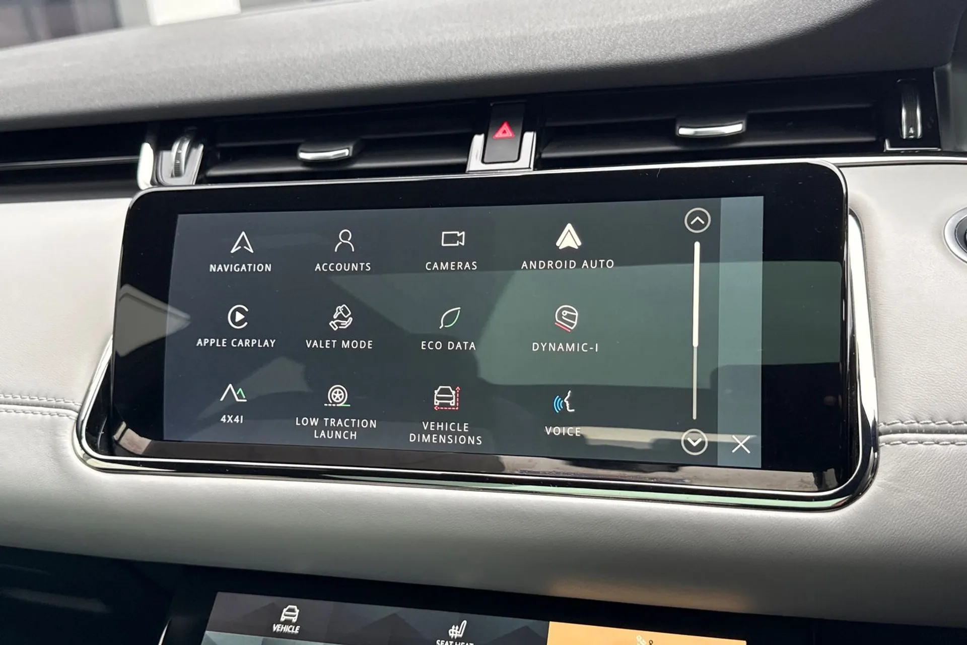 LAND ROVER RANGE ROVER EVOQUE thumbnail image number 59