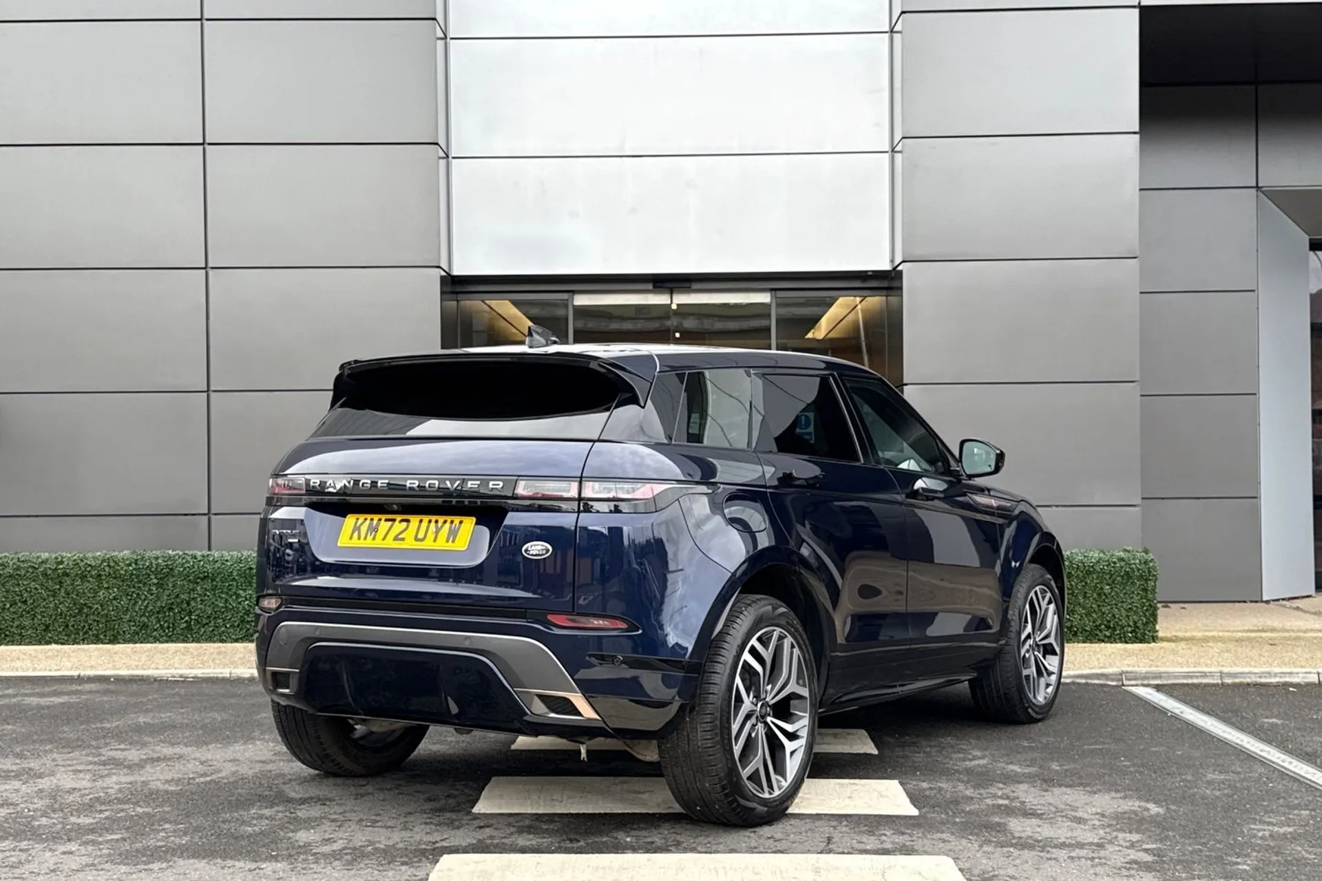 LAND ROVER RANGE ROVER EVOQUE thumbnail image number 11