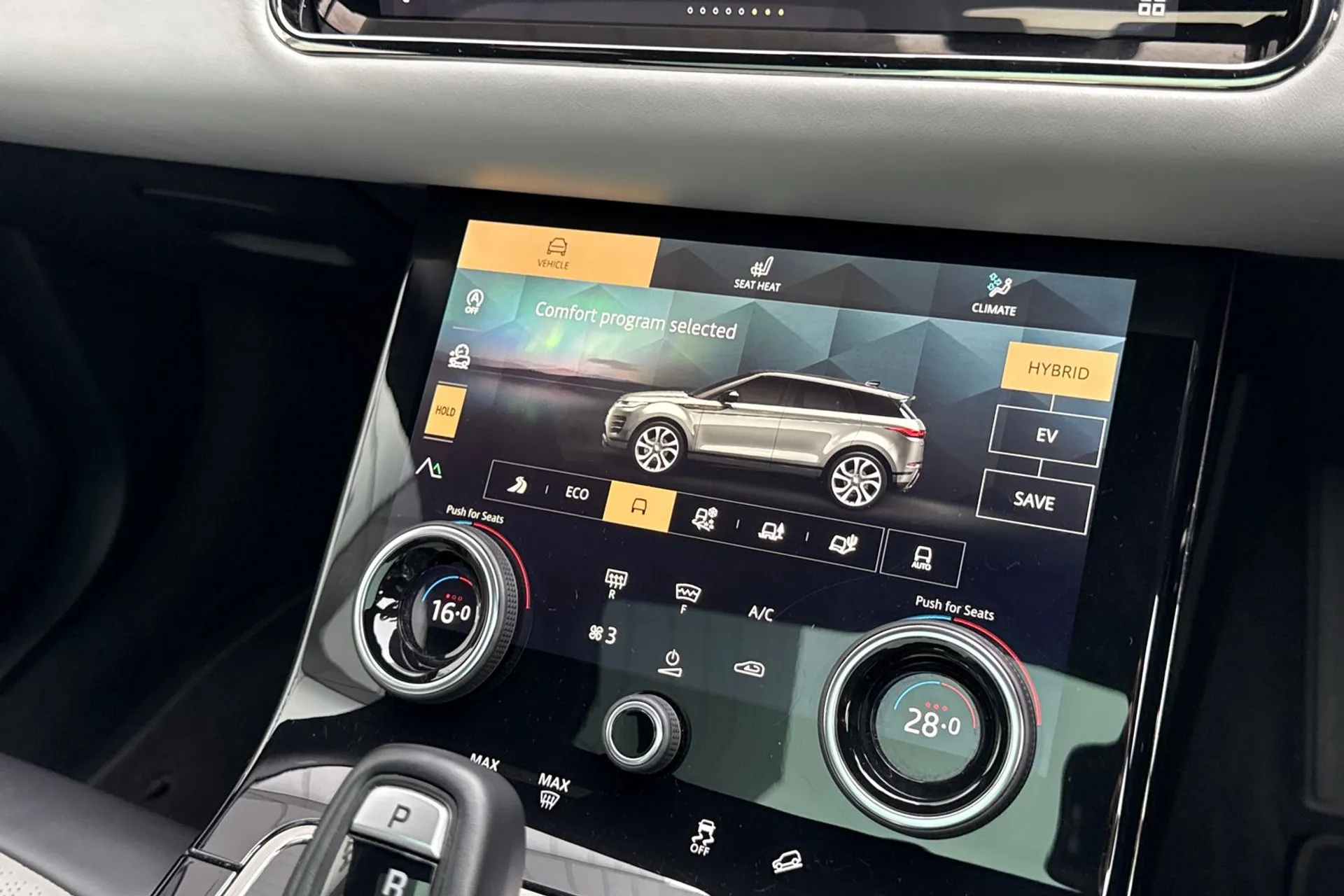 LAND ROVER RANGE ROVER EVOQUE thumbnail image number 63