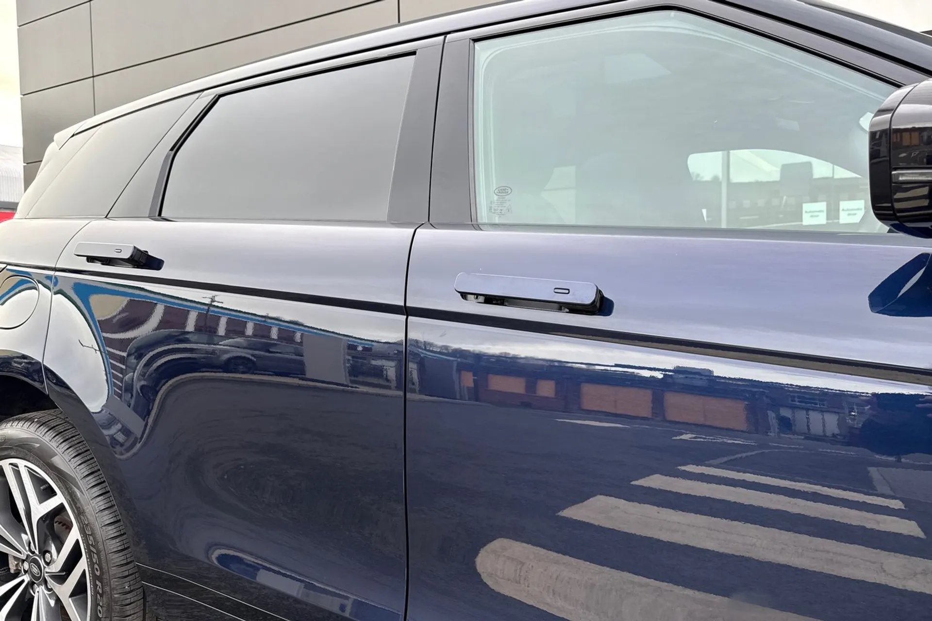 LAND ROVER RANGE ROVER EVOQUE thumbnail image number 30