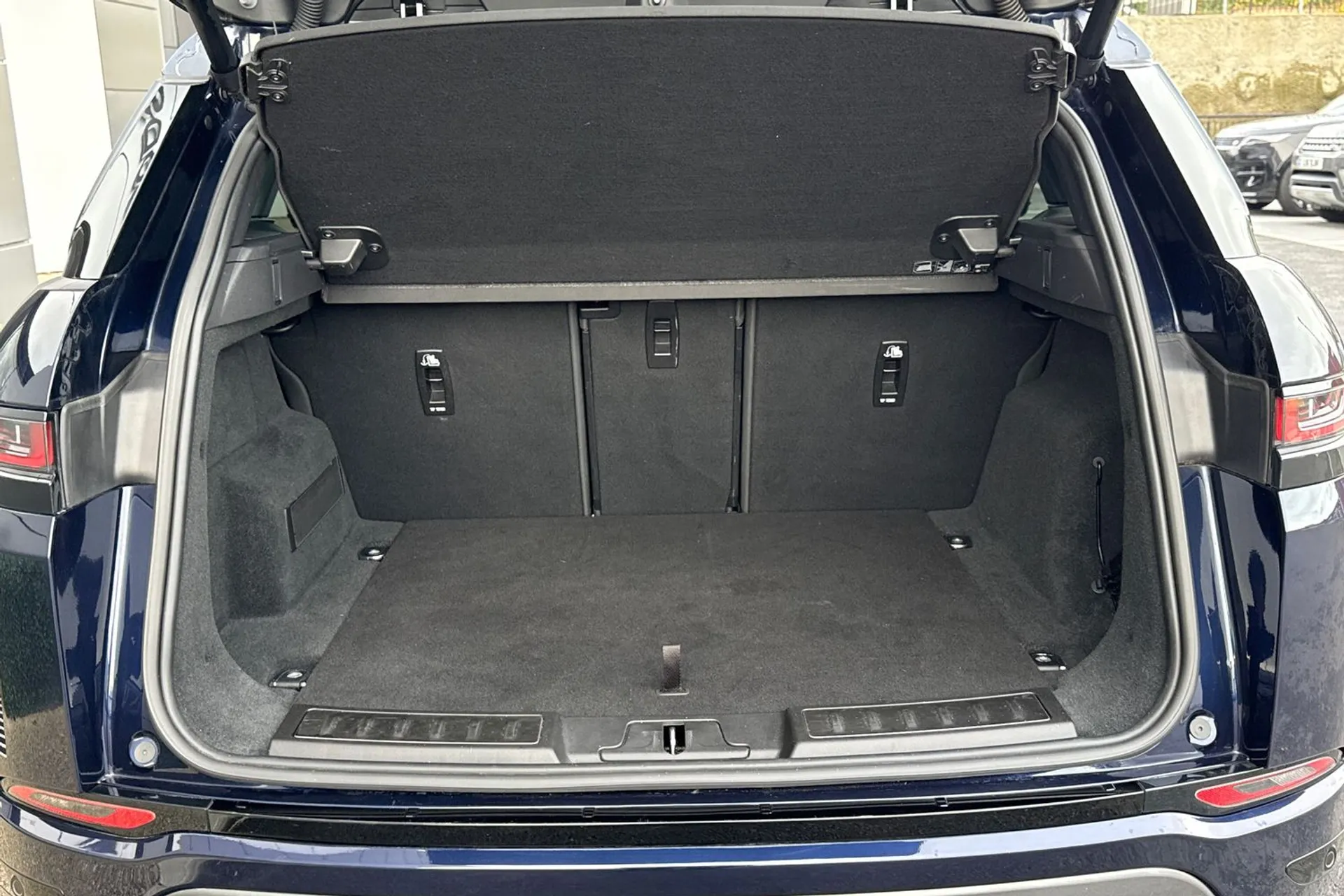 LAND ROVER RANGE ROVER EVOQUE thumbnail image number 42