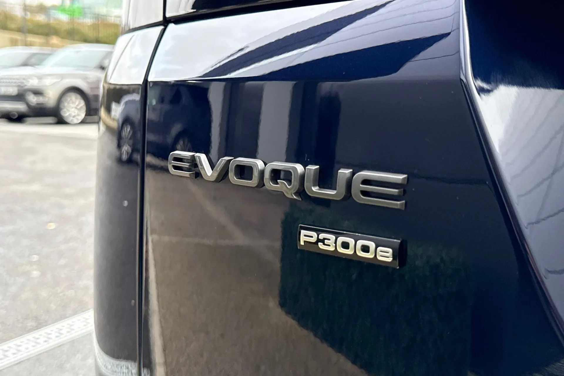 LAND ROVER RANGE ROVER EVOQUE thumbnail image number 41