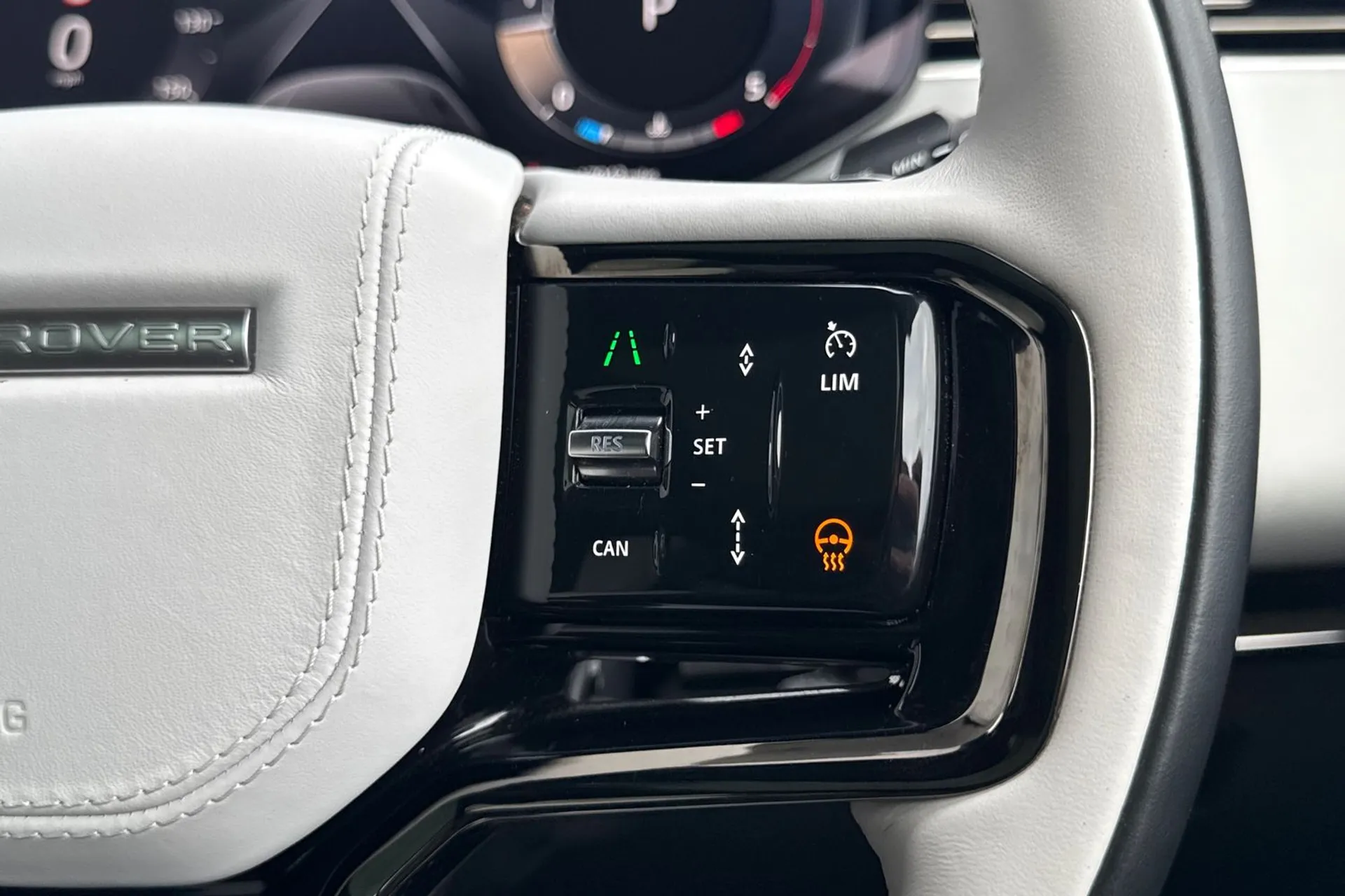 LAND ROVER RANGE ROVER SPORT thumbnail image number 38