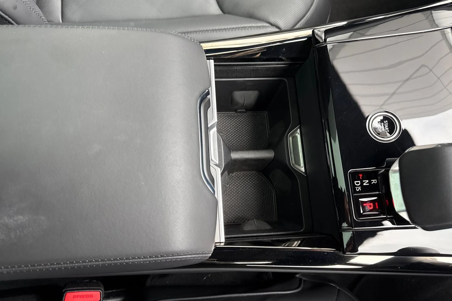 LAND ROVER RANGE ROVER SPORT thumbnail image number 59