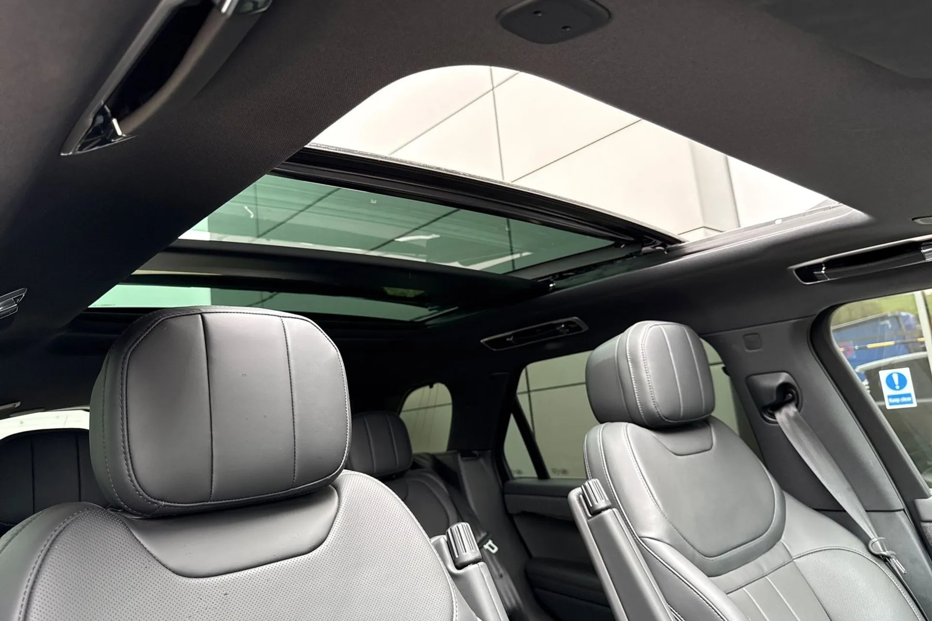 LAND ROVER RANGE ROVER SPORT thumbnail image number 14