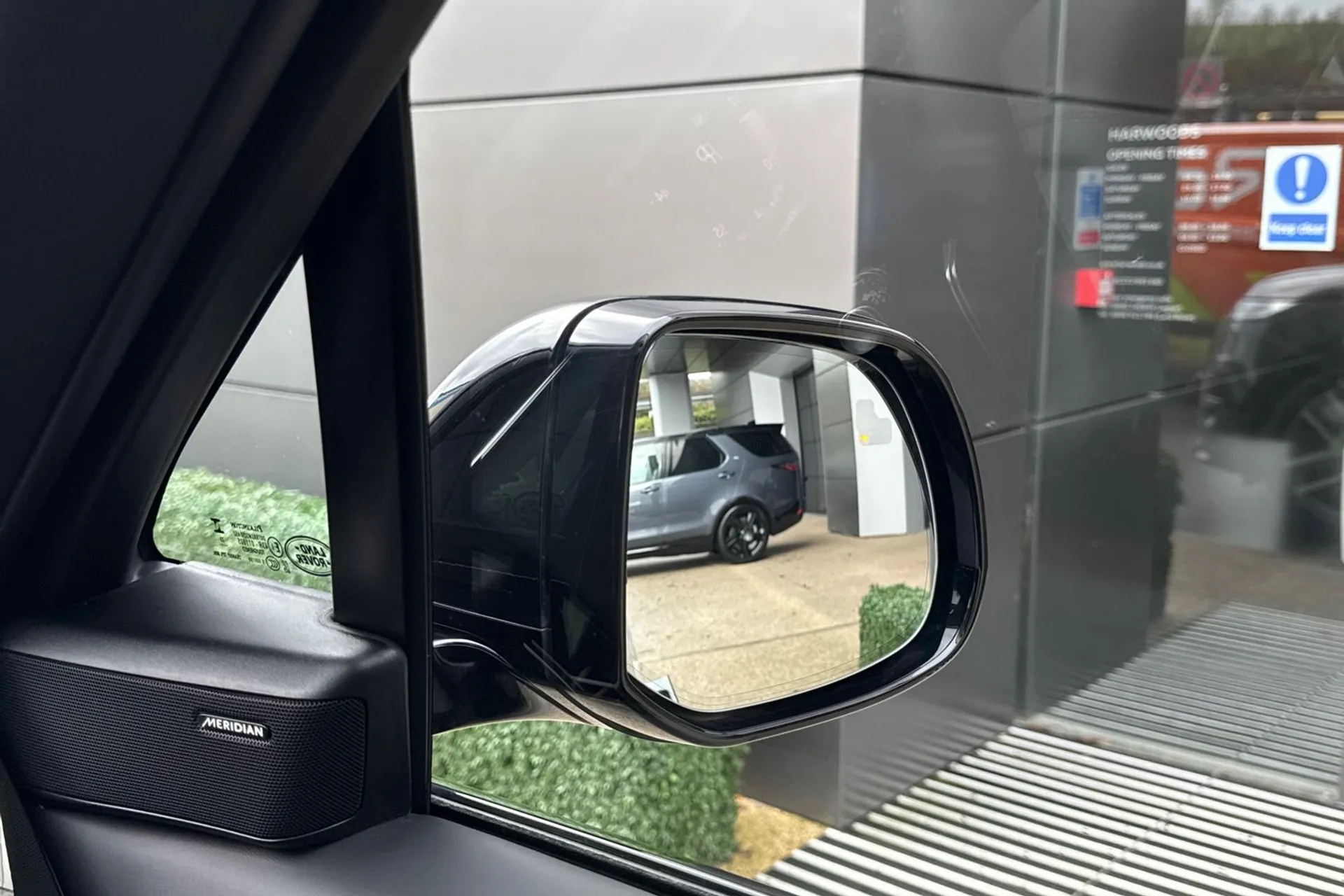 LAND ROVER RANGE ROVER SPORT thumbnail image number 17