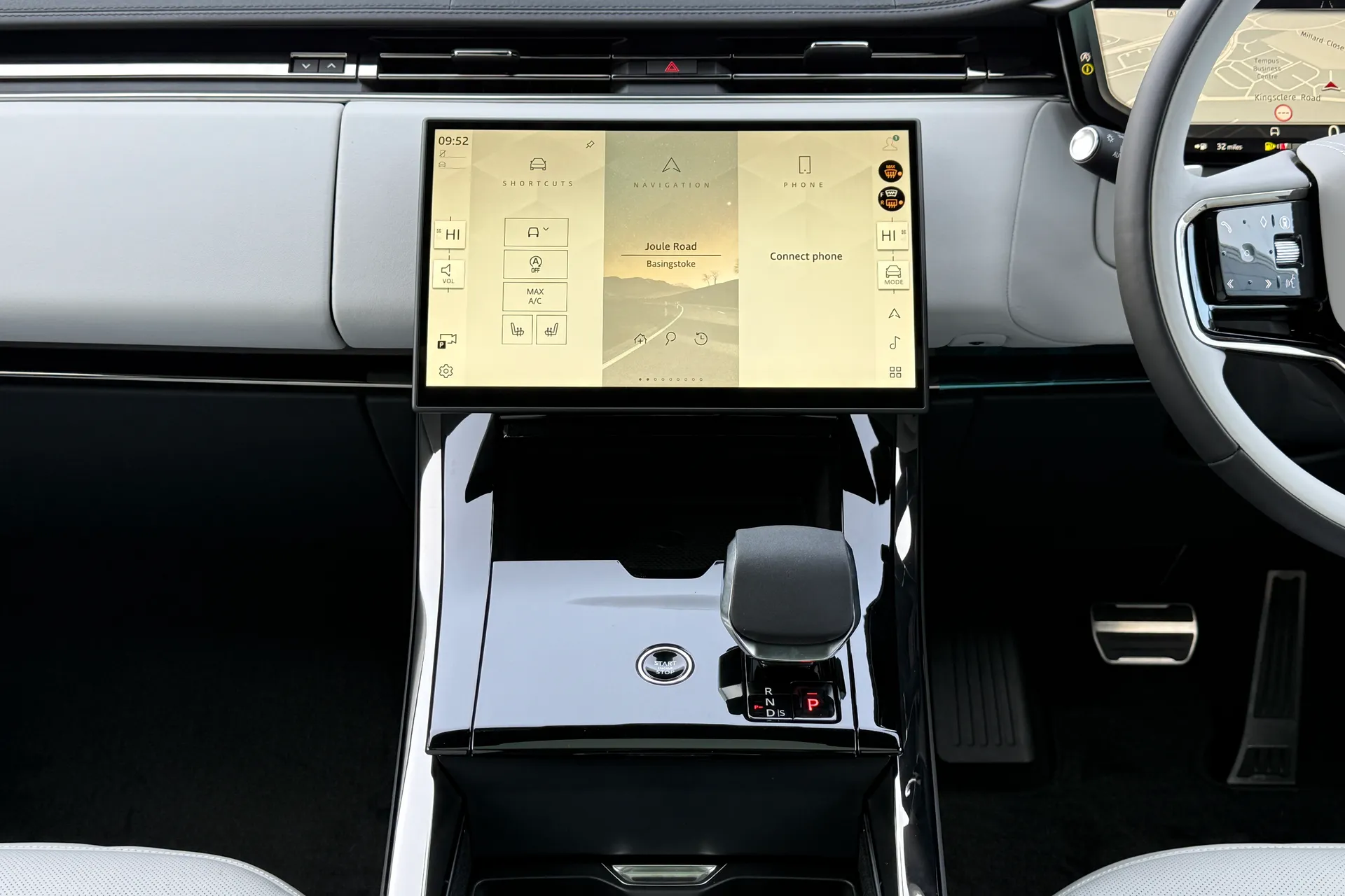 LAND ROVER RANGE ROVER SPORT thumbnail image number 14