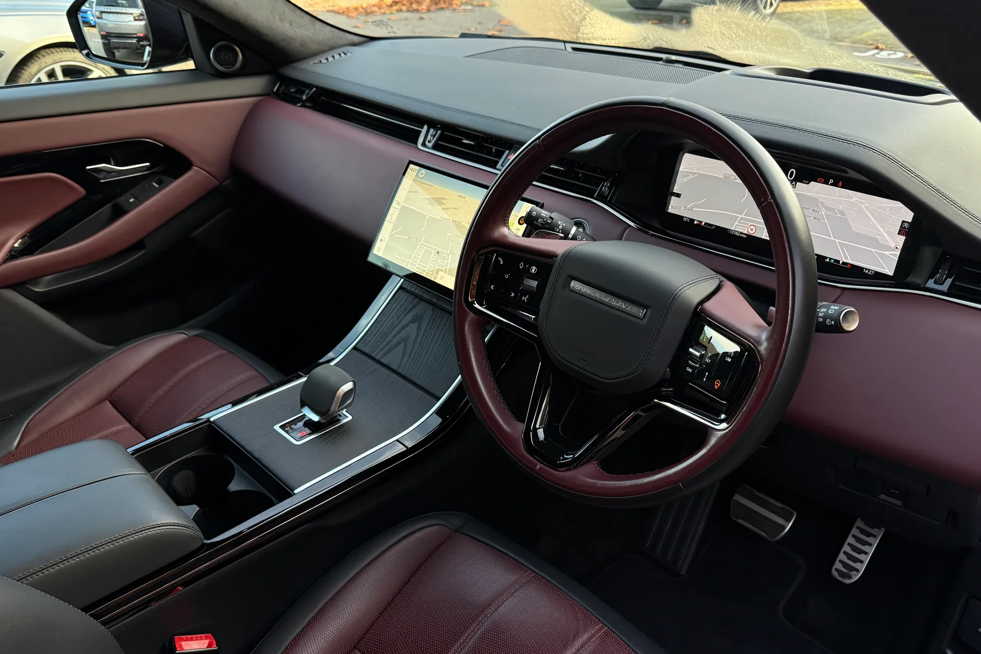 LAND ROVER RANGE ROVER EVOQUE thumbnail image number 51