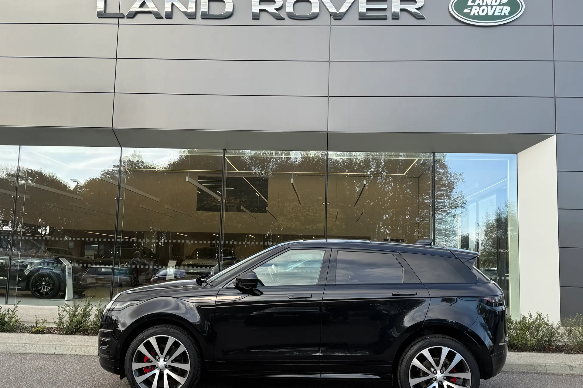 LAND ROVER RANGE ROVER EVOQUE thumbnail image number 11