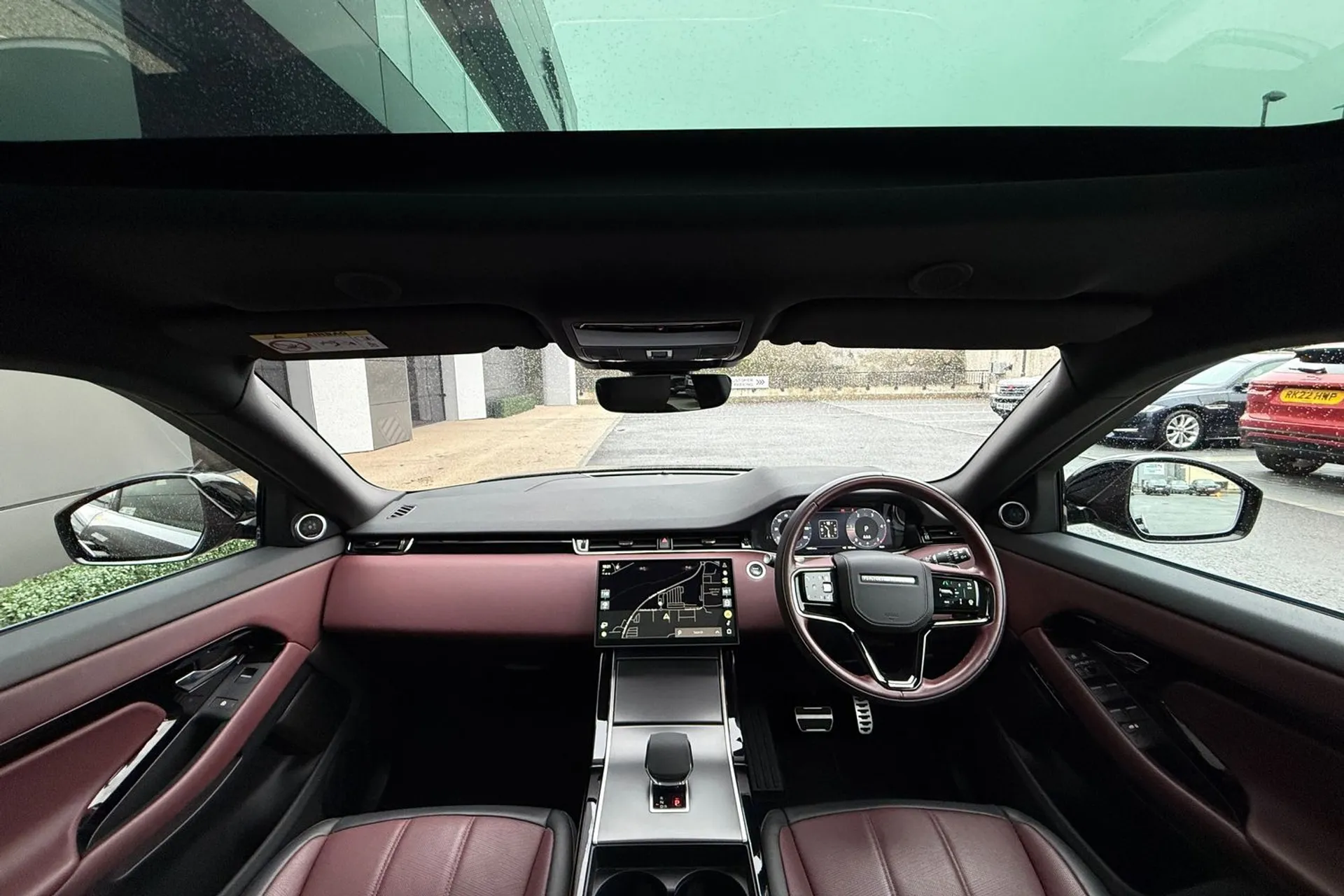 LAND ROVER RANGE ROVER EVOQUE thumbnail image number 3