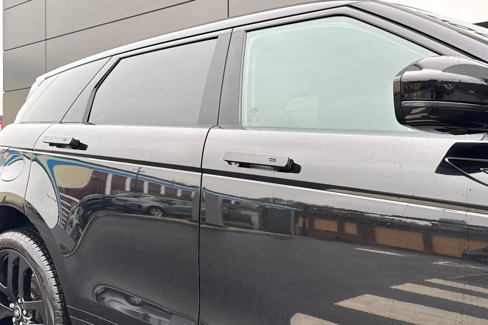 LAND ROVER RANGE ROVER EVOQUE thumbnail image number 33