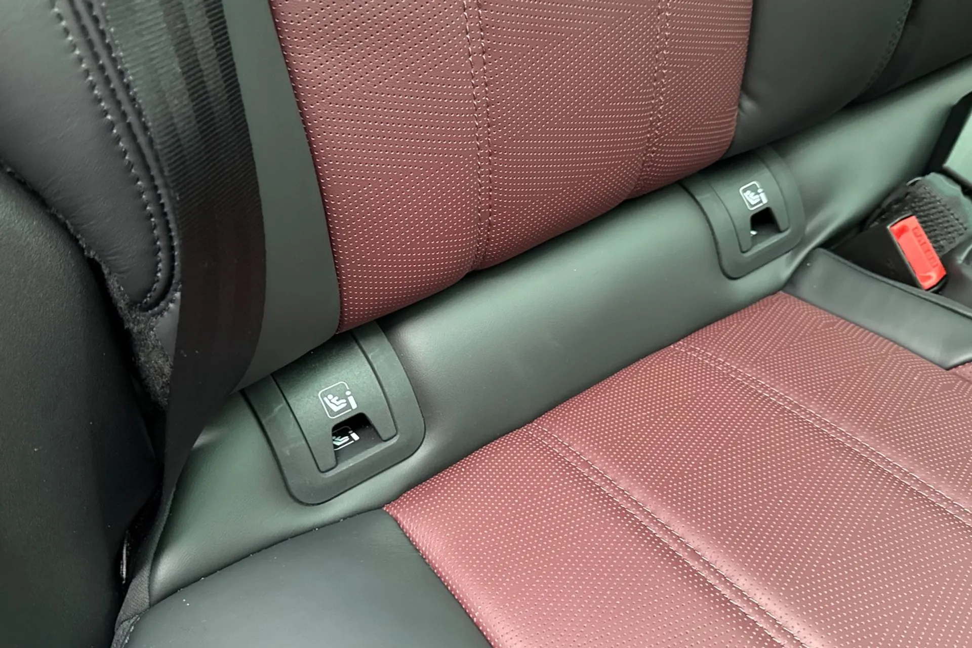 LAND ROVER RANGE ROVER EVOQUE thumbnail image number 41