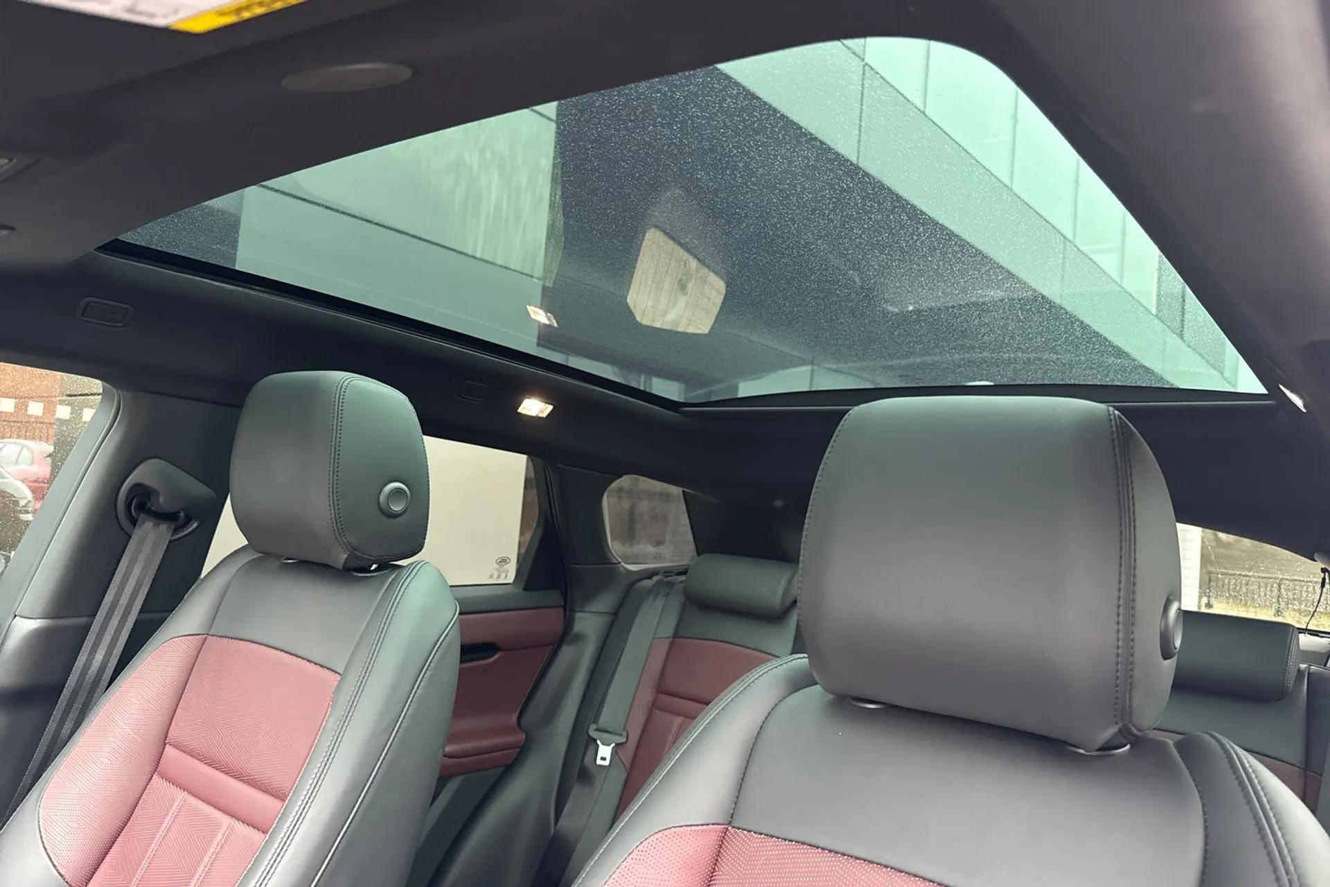 LAND ROVER RANGE ROVER EVOQUE thumbnail image number 50