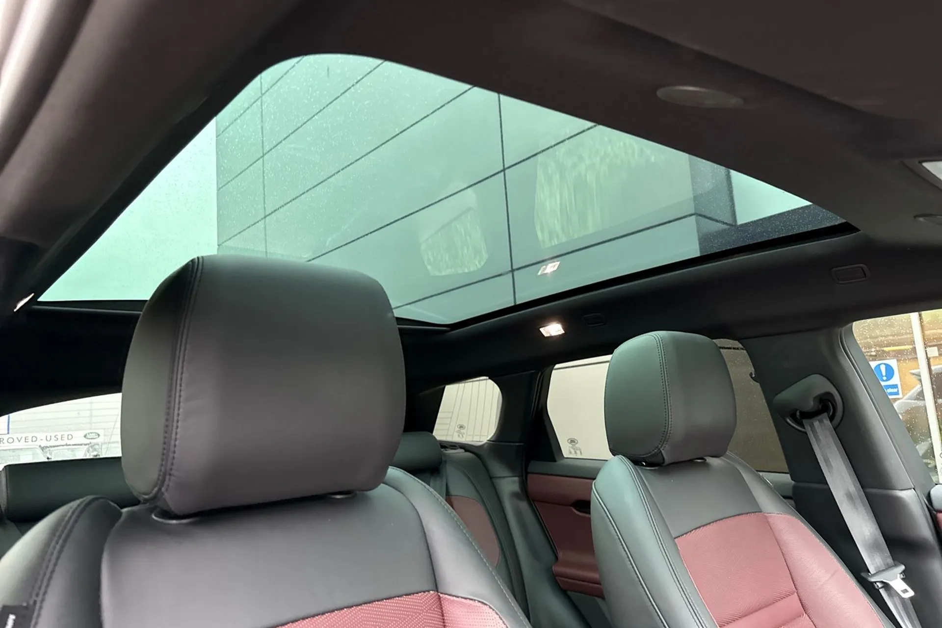 LAND ROVER RANGE ROVER EVOQUE thumbnail image number 10