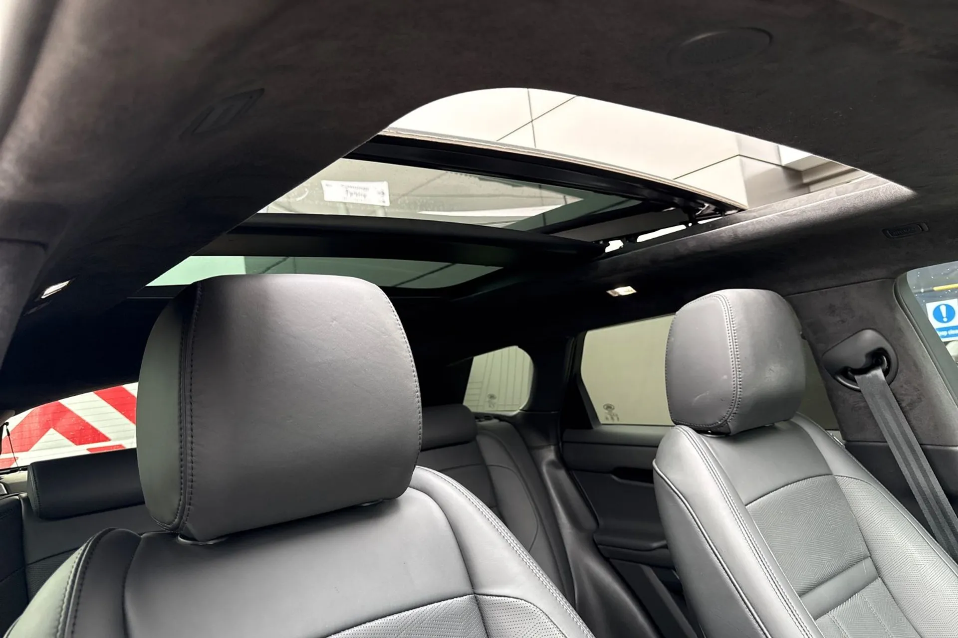 LAND ROVER RANGE ROVER EVOQUE thumbnail image number 15