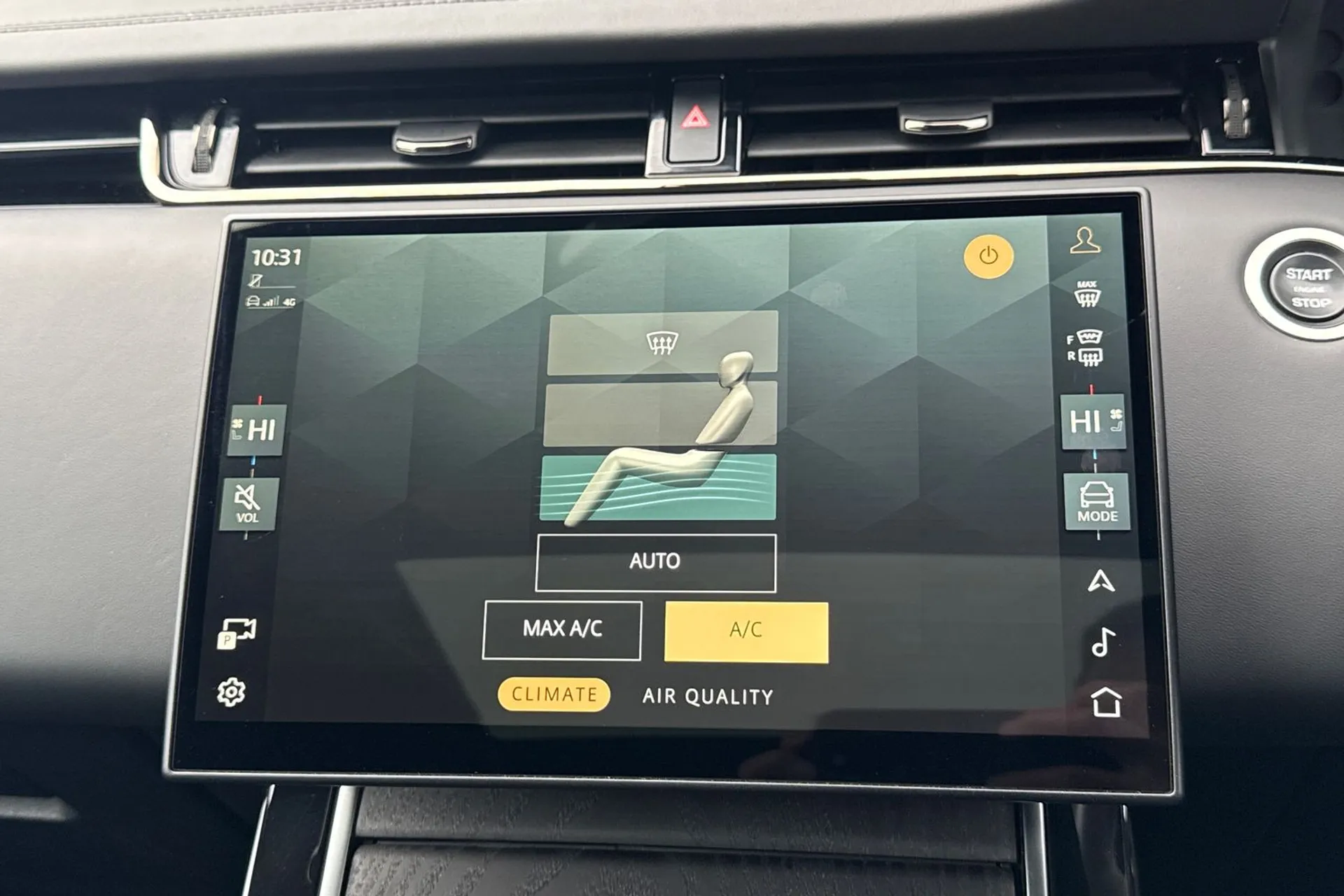 LAND ROVER RANGE ROVER EVOQUE thumbnail image number 62