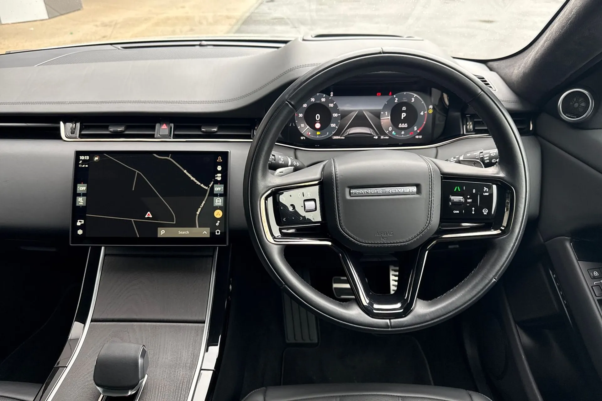 LAND ROVER RANGE ROVER EVOQUE thumbnail image number 37