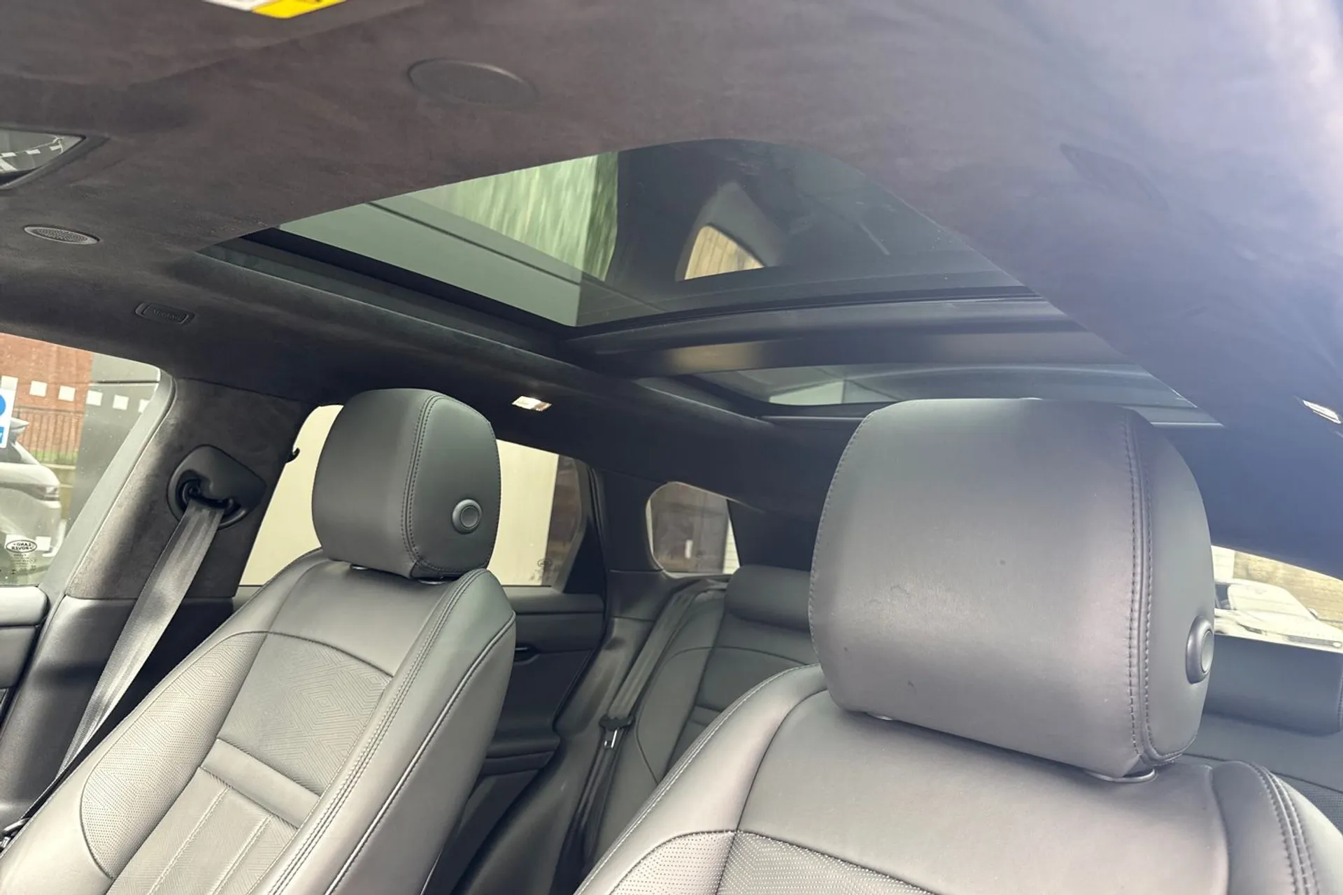 LAND ROVER RANGE ROVER EVOQUE thumbnail image number 60