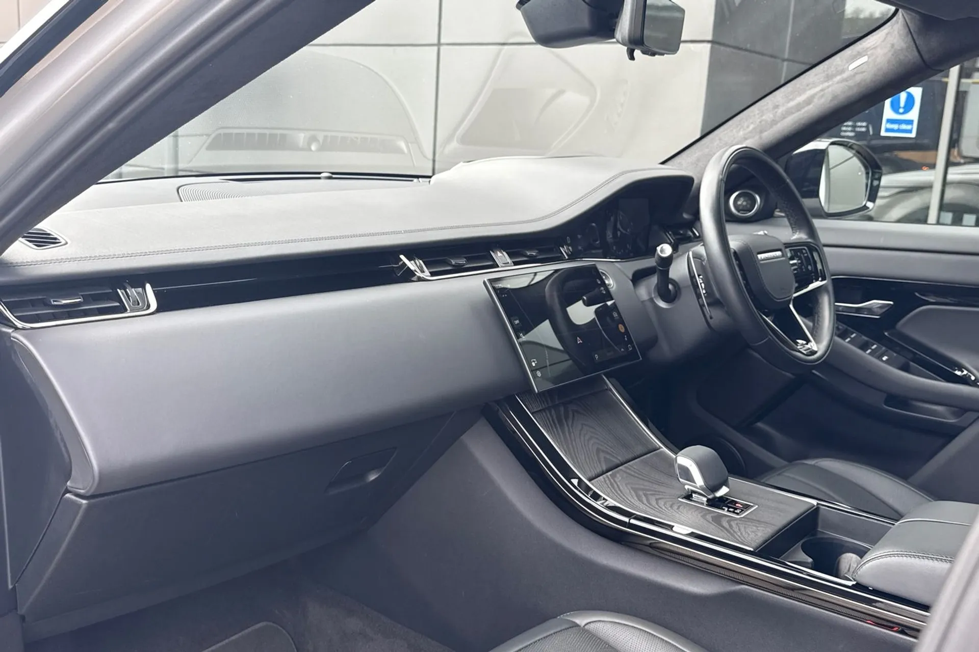 LAND ROVER RANGE ROVER EVOQUE thumbnail image number 58