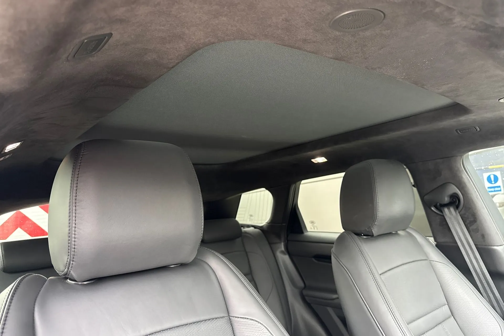 LAND ROVER RANGE ROVER EVOQUE thumbnail image number 13