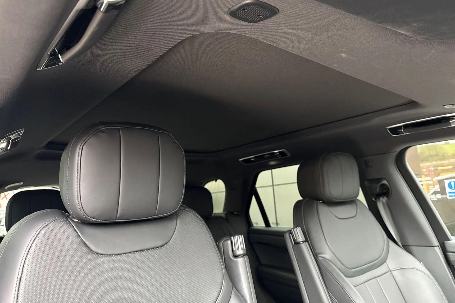 LAND ROVER RANGE ROVER SPORT thumbnail image number 9