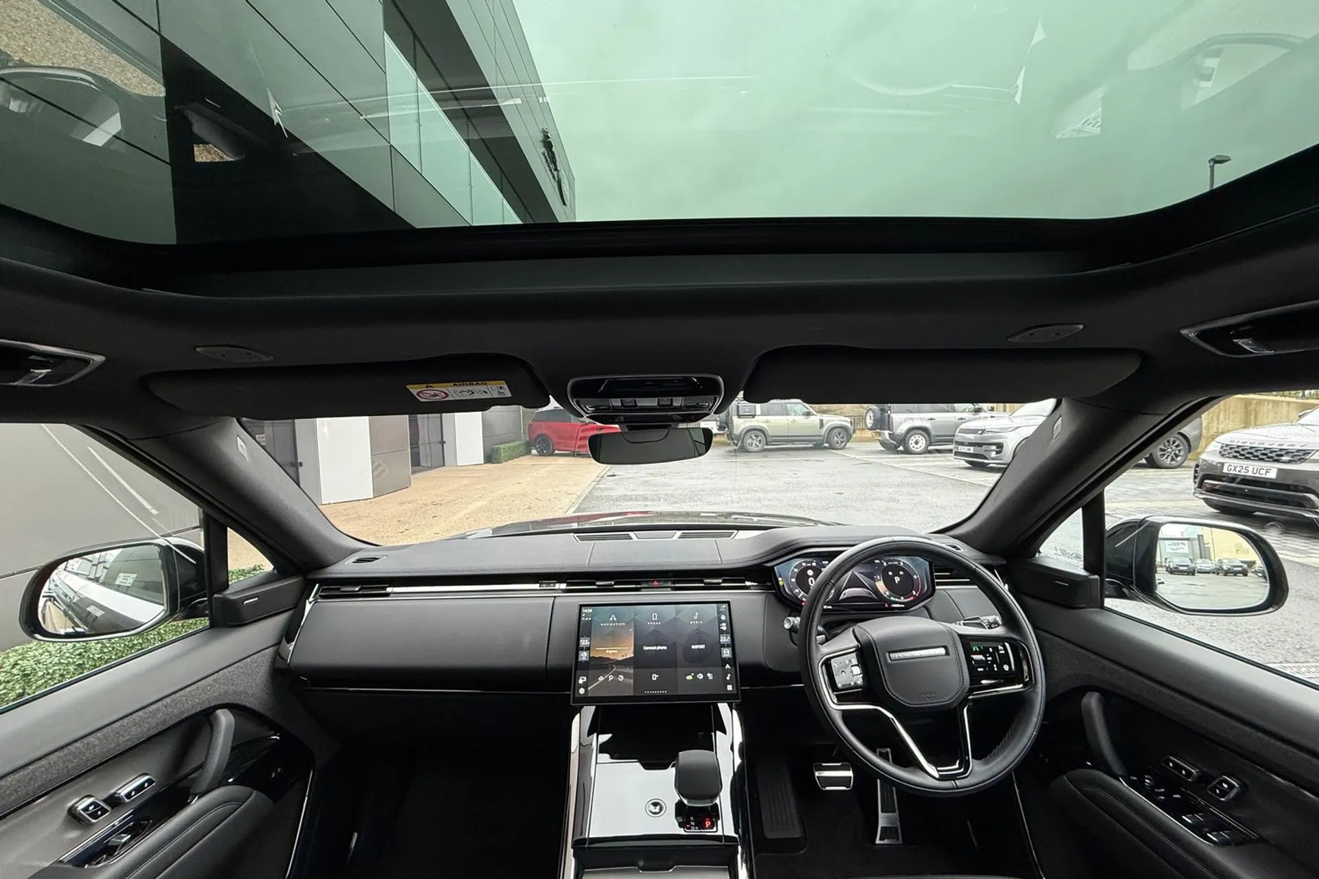 LAND ROVER RANGE ROVER SPORT thumbnail image number 3