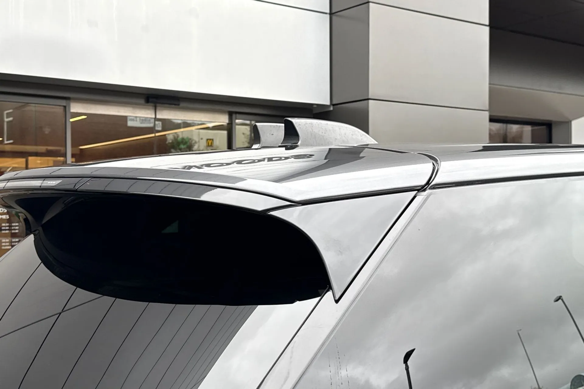 LAND ROVER RANGE ROVER SPORT thumbnail image number 47