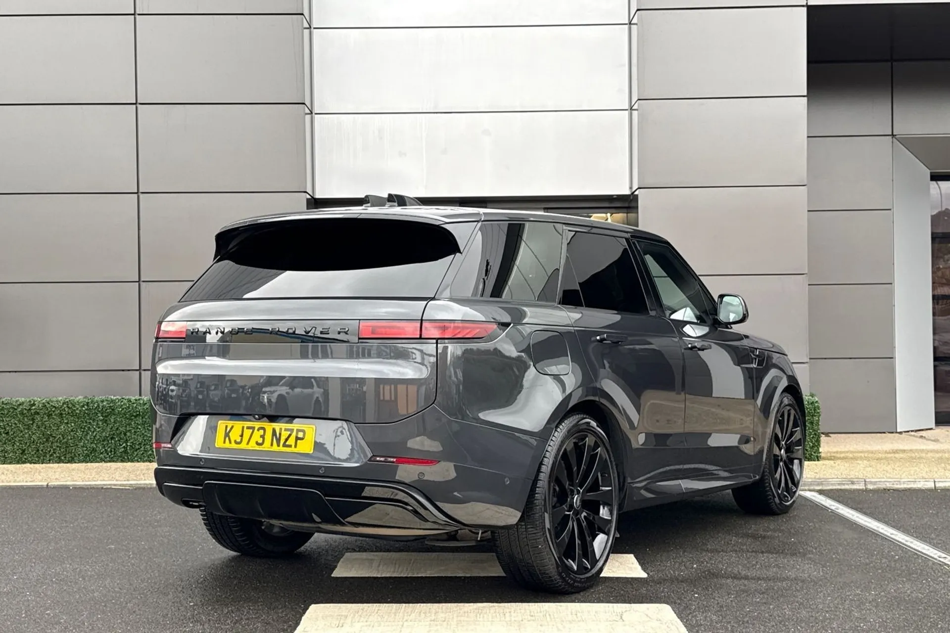 LAND ROVER RANGE ROVER SPORT thumbnail image number 13