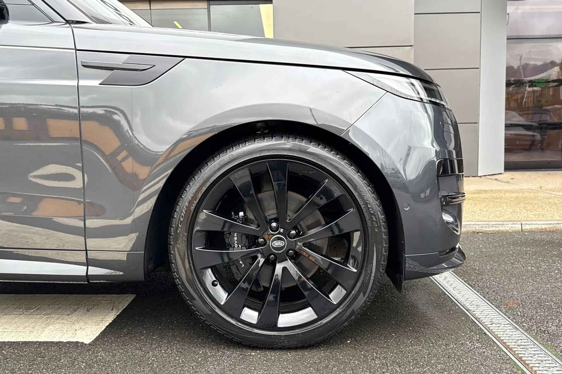 LAND ROVER RANGE ROVER SPORT thumbnail image number 25