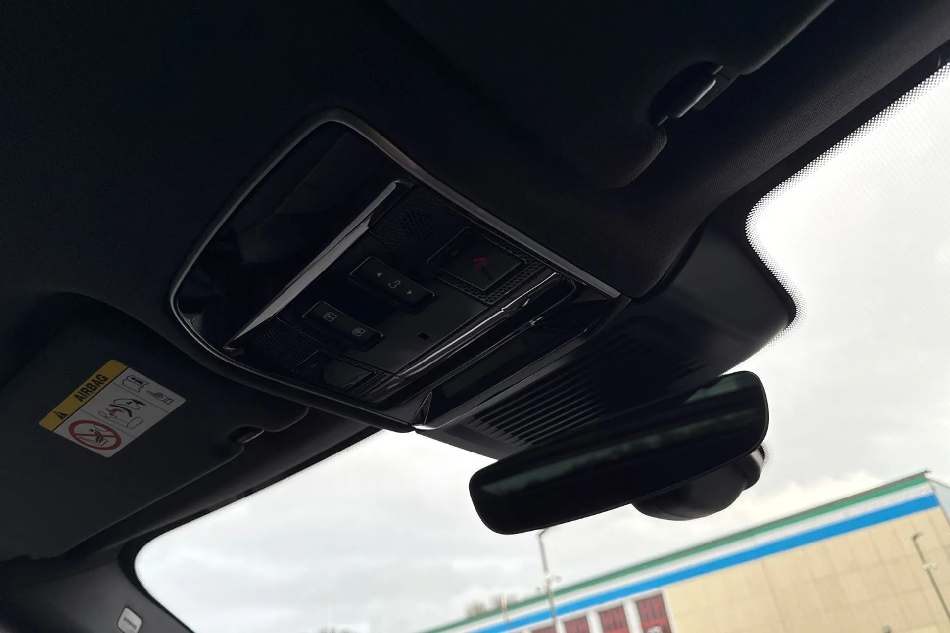 LAND ROVER RANGE ROVER SPORT thumbnail image number 58