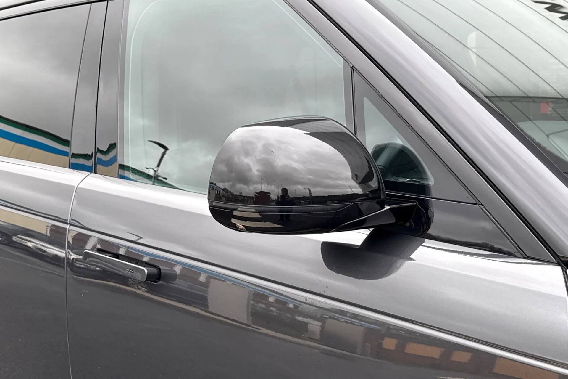 LAND ROVER RANGE ROVER SPORT thumbnail image number 38