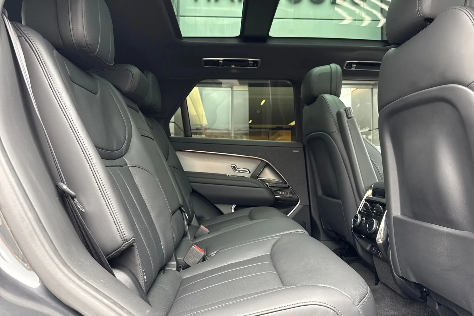 LAND ROVER RANGE ROVER SPORT thumbnail image number 41