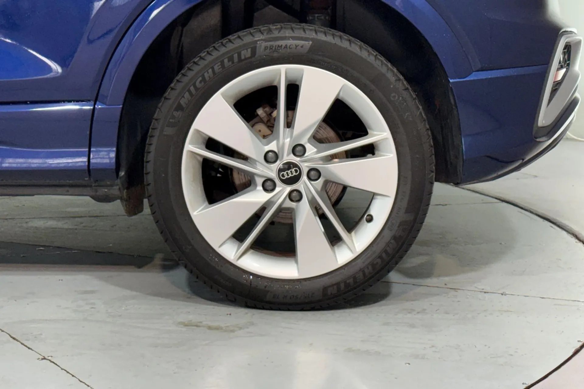 Audi Q2 thumbnail image number 12