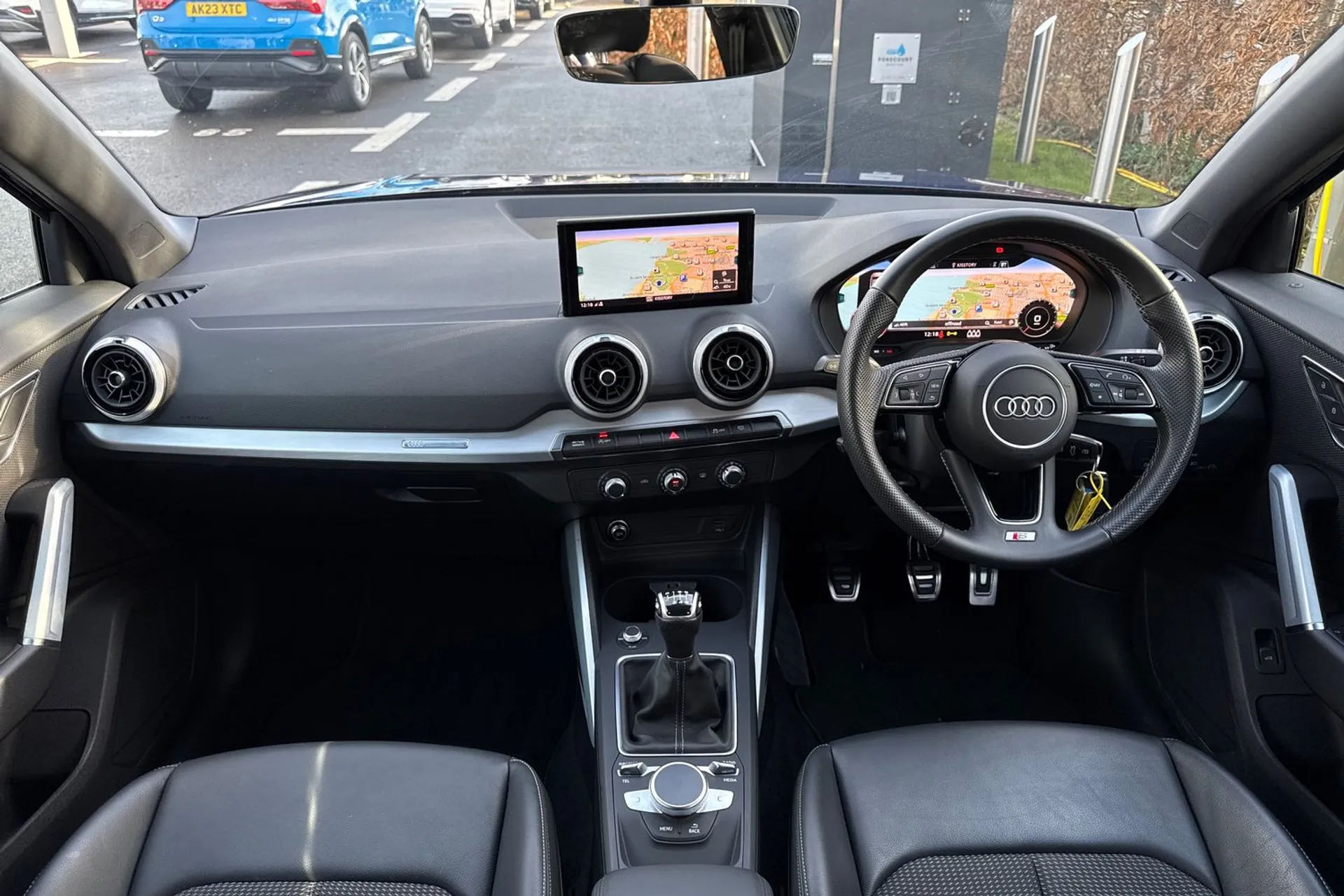 Audi Q2 thumbnail image number 3